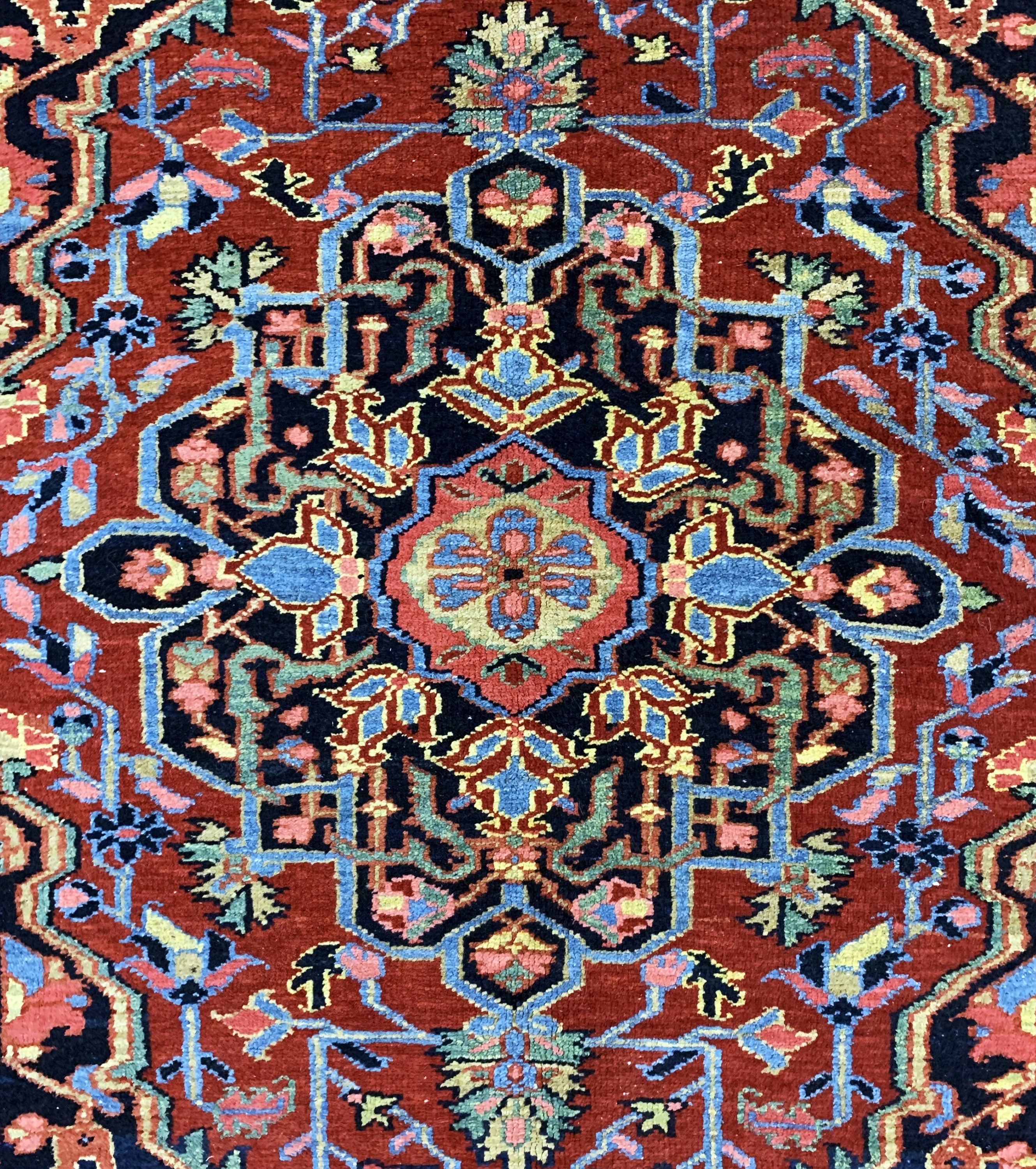 Detail b: Heriz alt, Persien, Anfang 20.Jhd, Wolle auf Baumwolle, ca. 185 x 142 cm, EHZ: 2