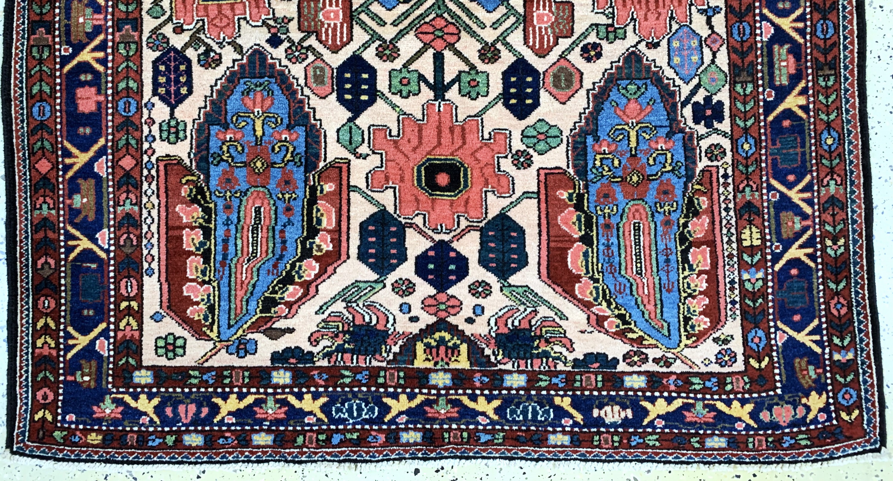Detail c: Bachtiar fein, Persien, Mitte 20.Jhd, Wolleauf Baumwolle, ca. 210 x 150 cm, gereinigt, EHZ: 1-2