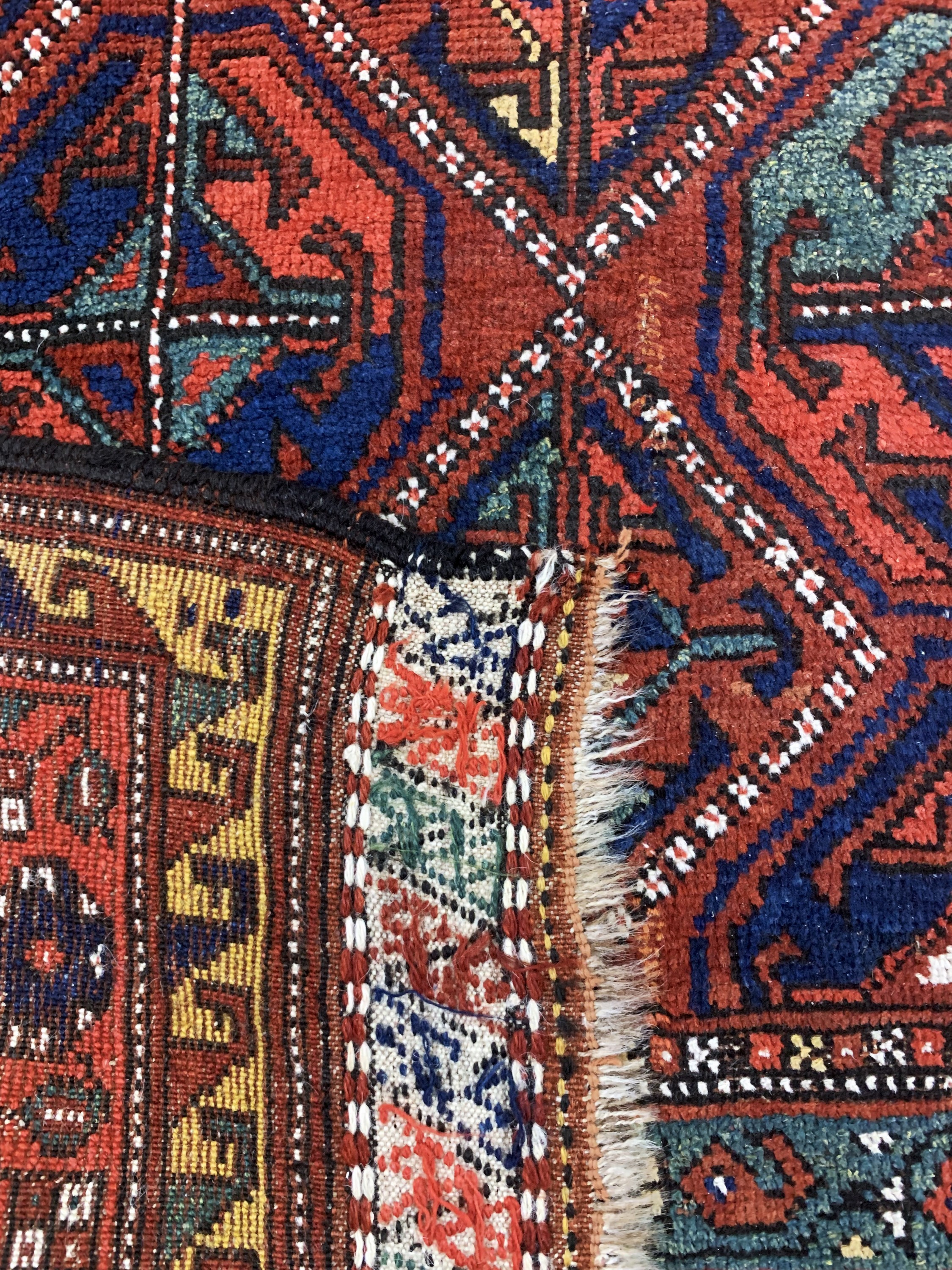Detail e: Kordi"Dorfteppich"antik, Persien, um 1900, Wolle auf Wolle, ca. 290 x 132 cm, EHZ: 3