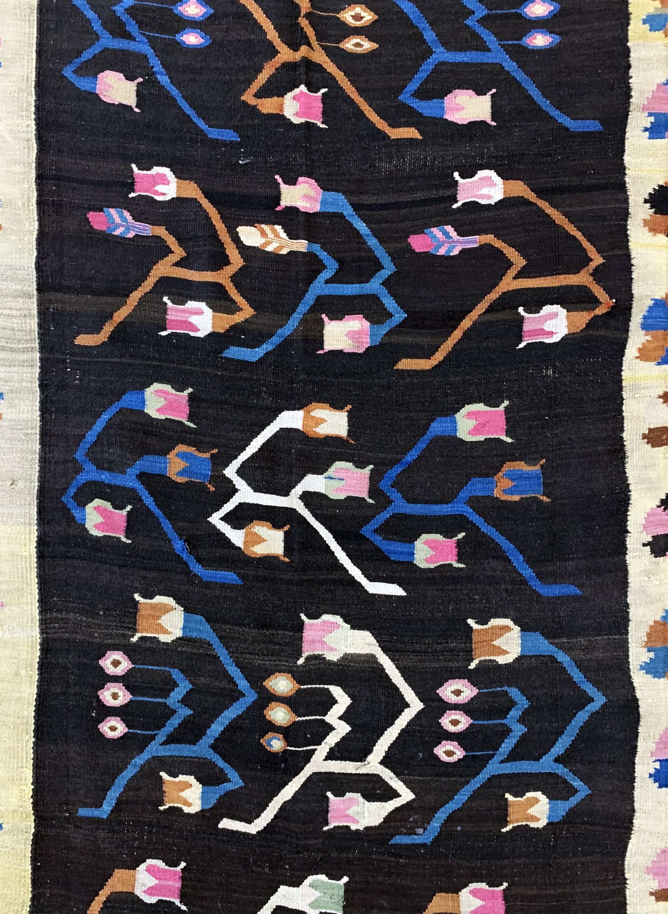 Detail e: Bessarabien Kelim antik, Balkan, um 1900, Wolle auf Wolle, ca. 400 x 140 cm, EHZ: 4