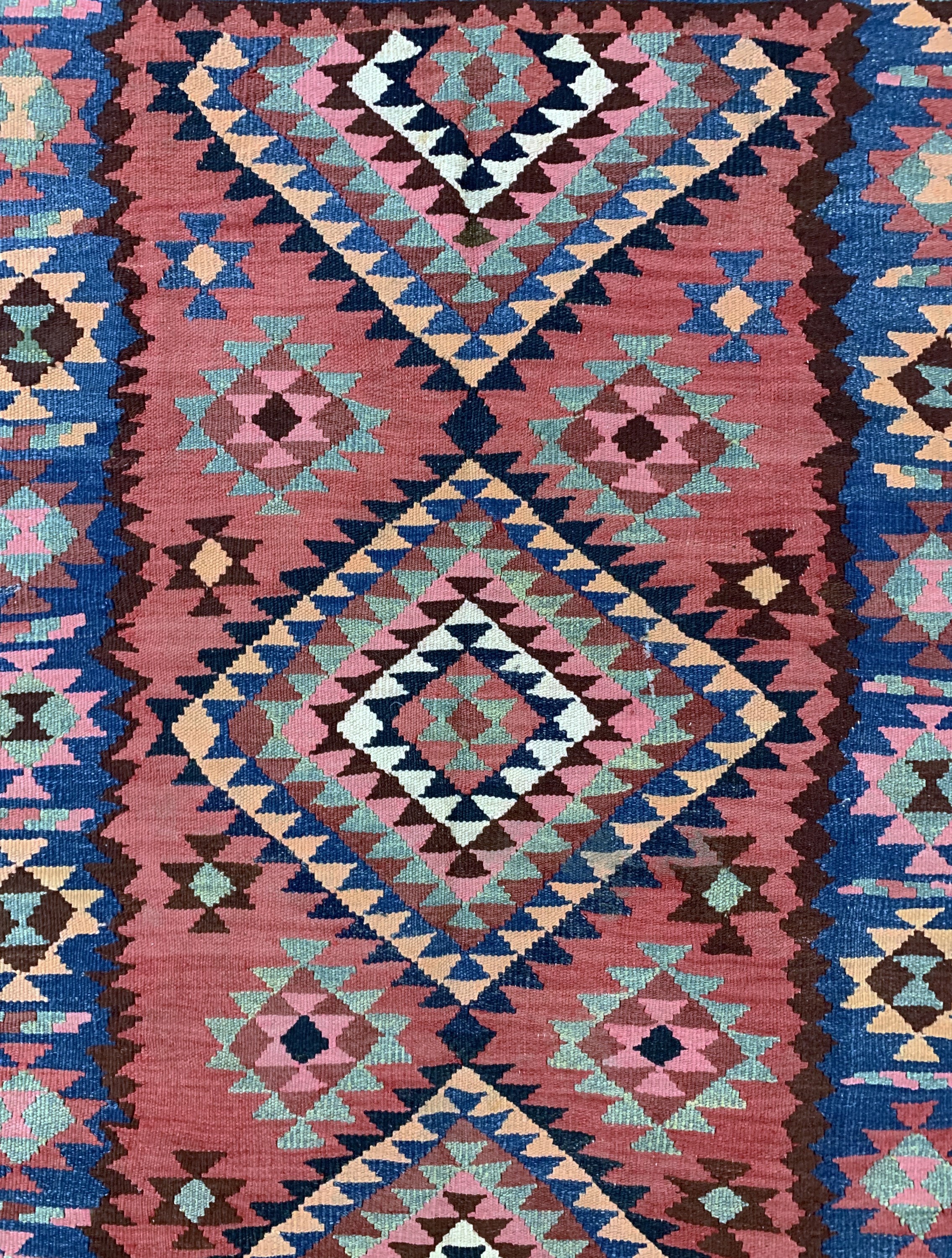 Detail b: Bachtiar Kelim, Persien, Mitte 20.Jhd, Wolle auf Wolle, ca. 295 x 144 cm, EHZ: 2