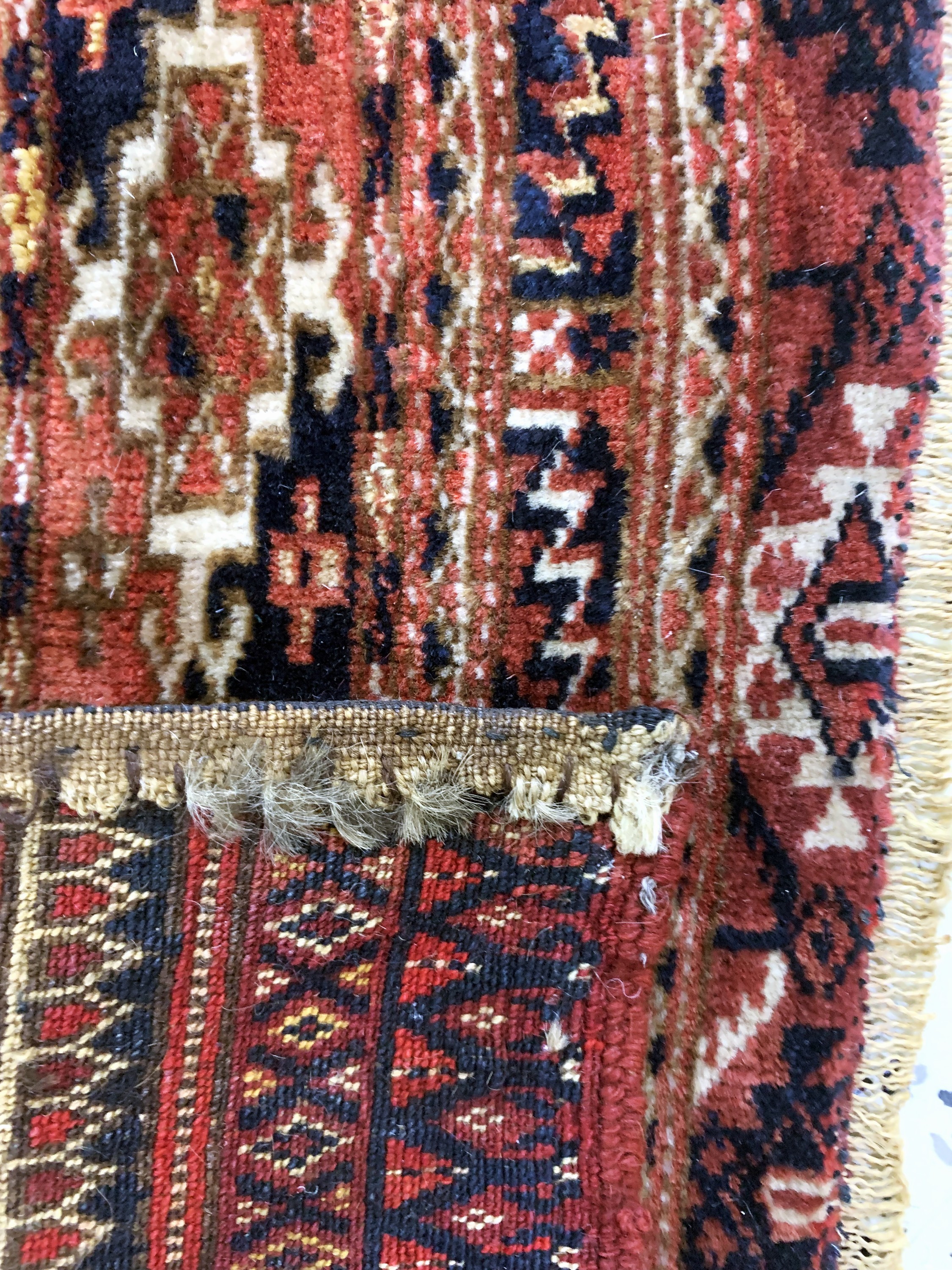 Detail c: Konvolut 3 Torba antik, Turkmenistan, 19.Jhd, Wolle auf Wolle, ca. 115 x 30 cm, EHZ:3-4