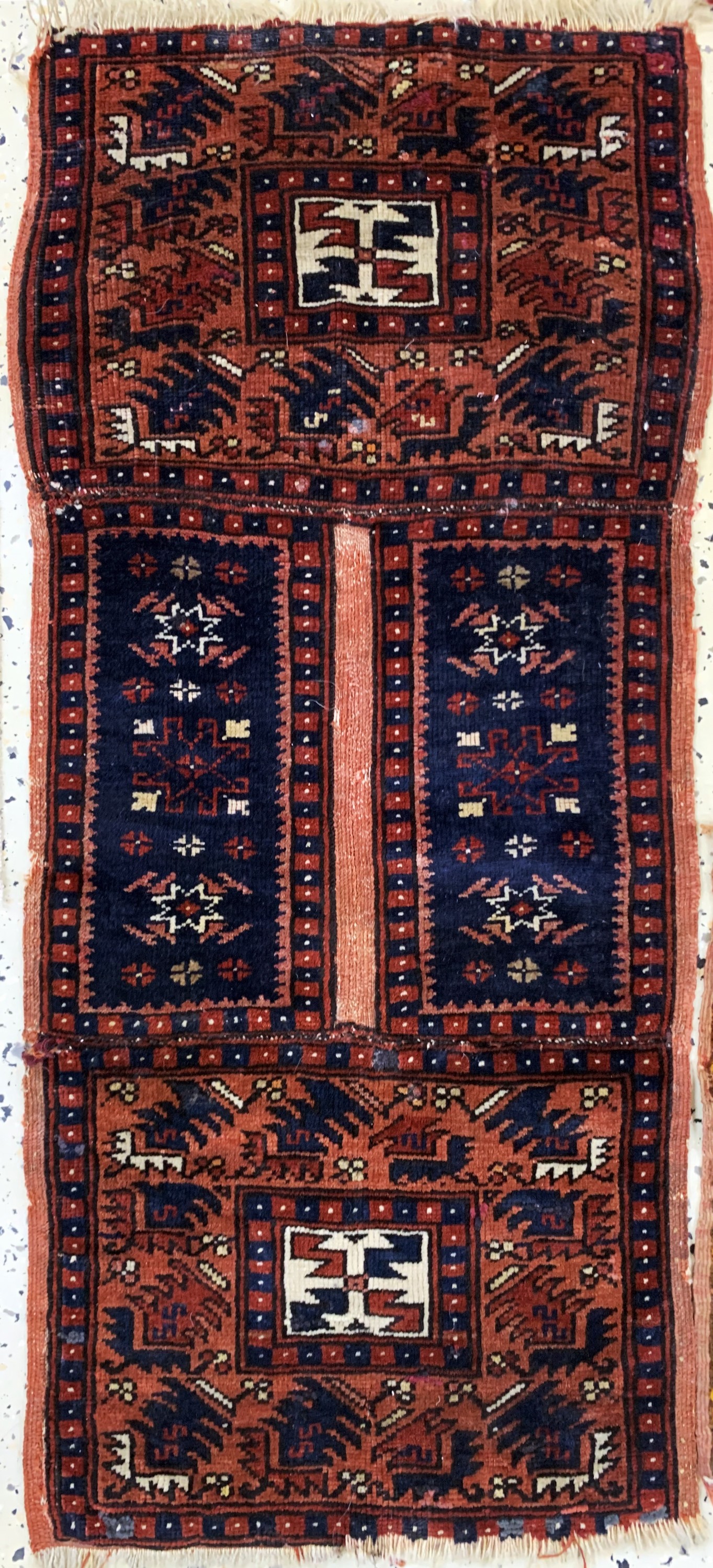 Detail c: Konvolut 8 Taschenfronten, Persien & Türkei, Anfang 20.Jhd, Wolle auf Wolle, ca. 100 x 44 cm, EHZ: 2-3