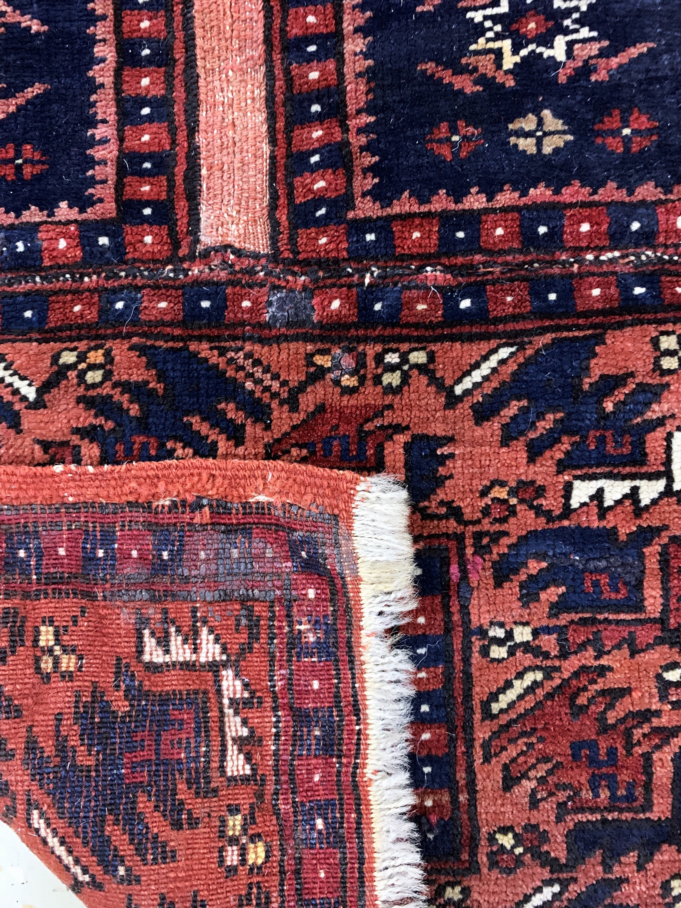 Detail d: Konvolut 8 Taschenfronten, Persien & Türkei, Anfang 20.Jhd, Wolle auf Wolle, ca. 100 x 44 cm, EHZ: 2-3