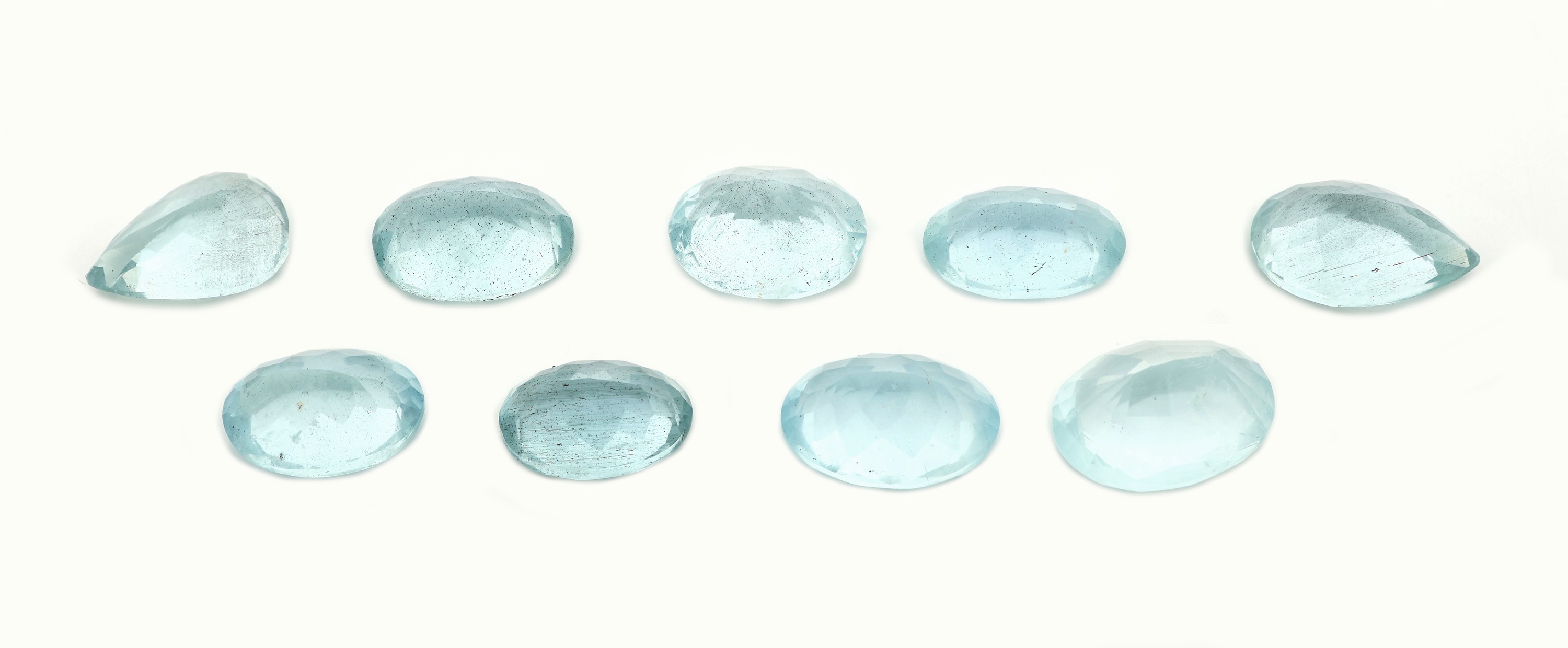 Detail a: Lot lose facett. Aquamarine zus. 21.66 ct, in versch. Schliffformen und Farbnuancen