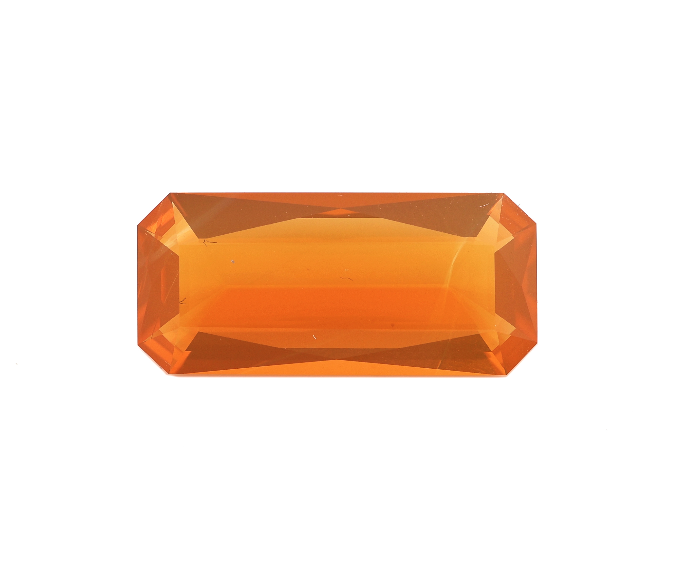 Loser facett. Feueropal-Baguette, 6.19 ct, 2 x 1 x 0.5 cm