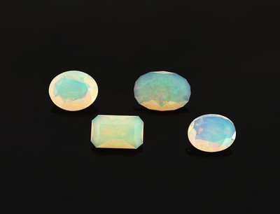 Image 26916390 - Lot 4 lose facett. Opale, zus. 10.06 ct, 3 x oval, 1 x Baguette, mit sehr schönem ...