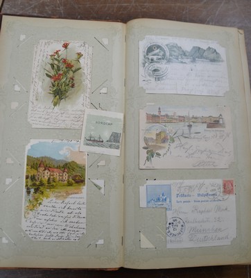 26916589c - Postkartenalbum, deutsch, 1880er bis 1900er-Jahre, ledergebundenes Album um ...
