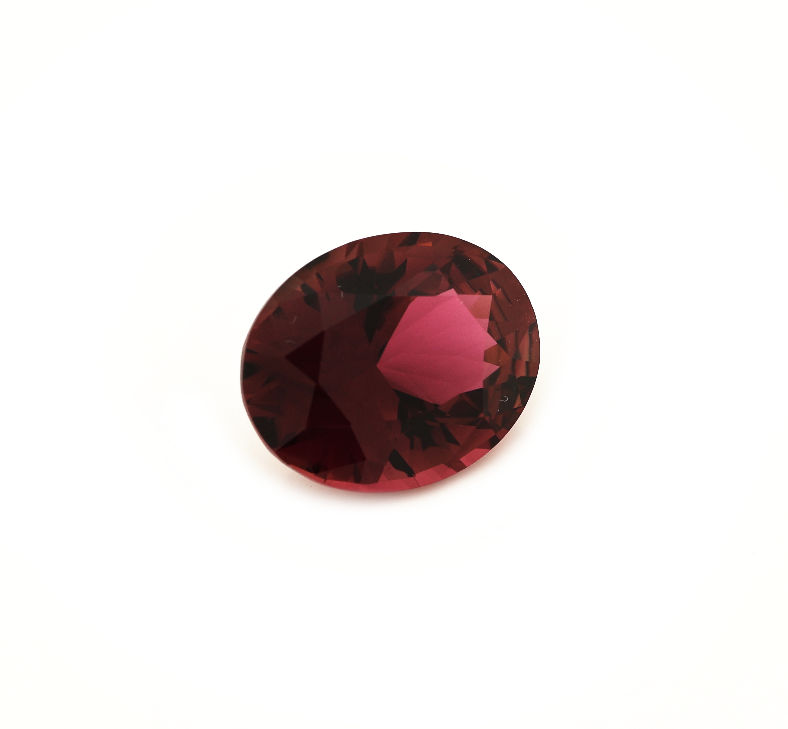 Detail a: Loser ovalfacett. Turmalin, 5.69 ct, im Scherenschliff