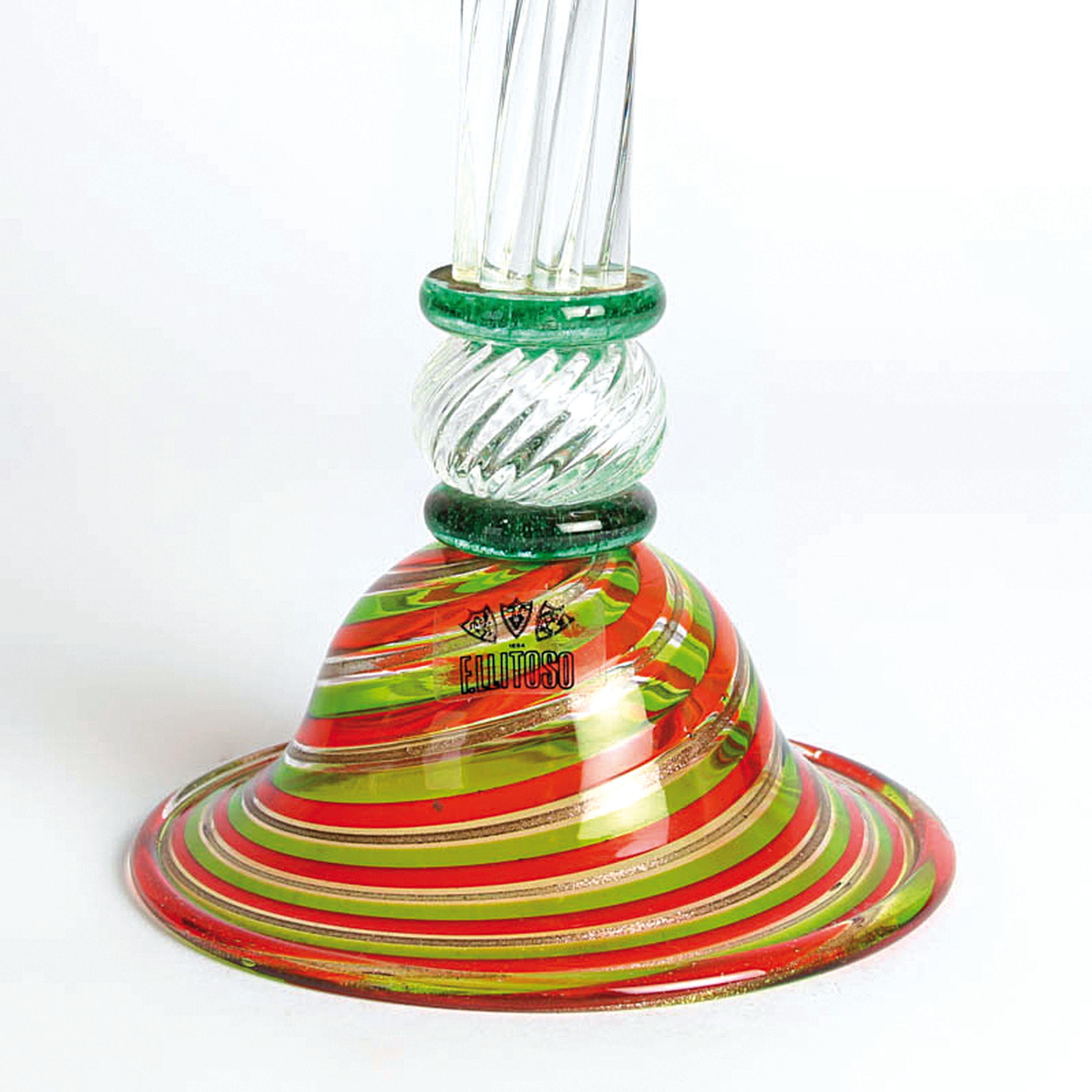 Detail b: A canne-Leuchterpaar, Fratelli Toso, Murano, 1960/70er-Jahre, farbloses Glas, spiralförmig eingekämmte Glasfäden in grün, rot und kupferfarben, ...