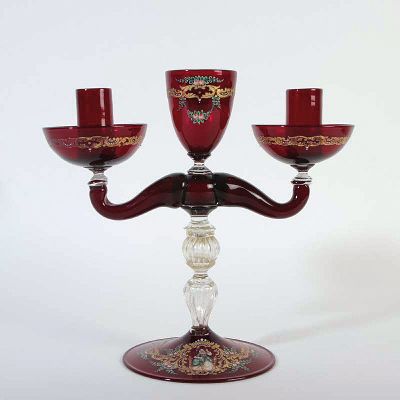 Image 26917221 - Glaskerzenleuchter, Murano, 1. Viertel 20.Jh., rubinrotes Glas, polychrome und ...