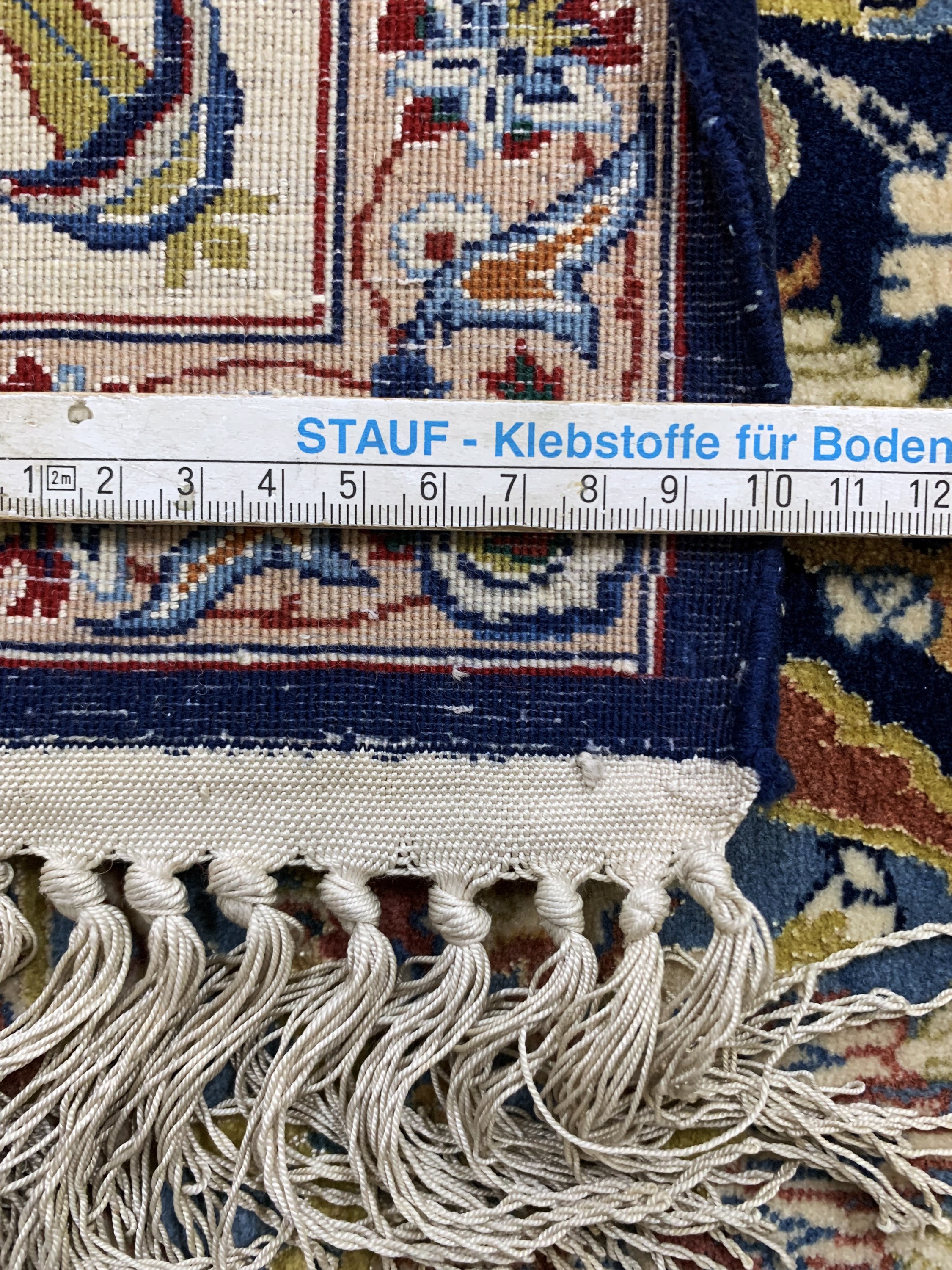 Detail f: Esfahan fein, Persien, Mitte 20.Jhd, Korkwolle mit und auf Seide, ca. 165 x 110 cm,ca. 1,0 Mio. Kn/qm, EHZ: 1-2