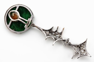 26917331b - Paar 18 kt Gold Jade-Diamant-Ohrstecker, WG750/000, länglich bewegl., 2 runde ...