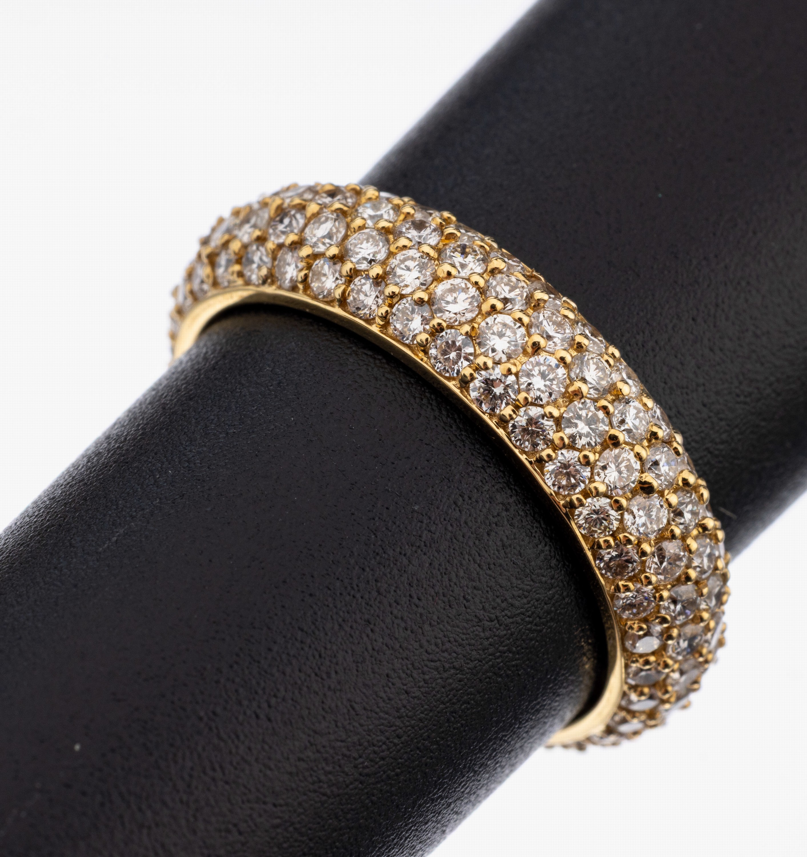 18 kt Gold Brillant-Ring, GG 750/000, Brillanten zus. ca. 1.96 ct (grav.) Weiß/si, RW 54, ca. 4.0 g