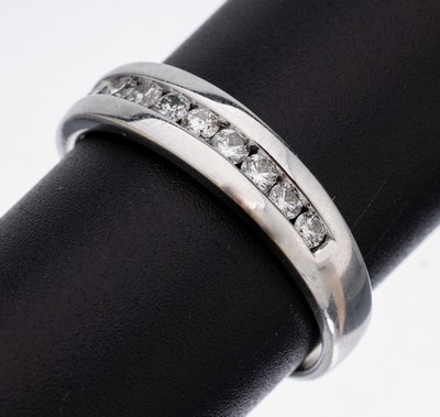 Image 26917429 - 14 kt Gold Brillant-Ring, WG 585/000, 11 Brillanten zus. ca. 0.50 ct Weiß/si-p, ...