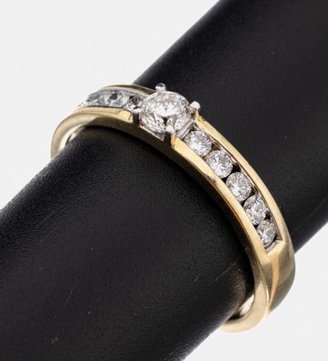 Image 26917435 - 14 kt Gold Brillant-Ring, GG 585/000, 11 Brillanten zus. ca. 1.0 ct Weiß/si-p, RW ...