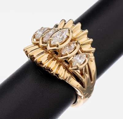 Image 26917561 - 14 kt Gold Diamant-Ring, GG 585/000, 5 Diamant-Navettes zus. ca. 1.50 ct Weiß/si, ...