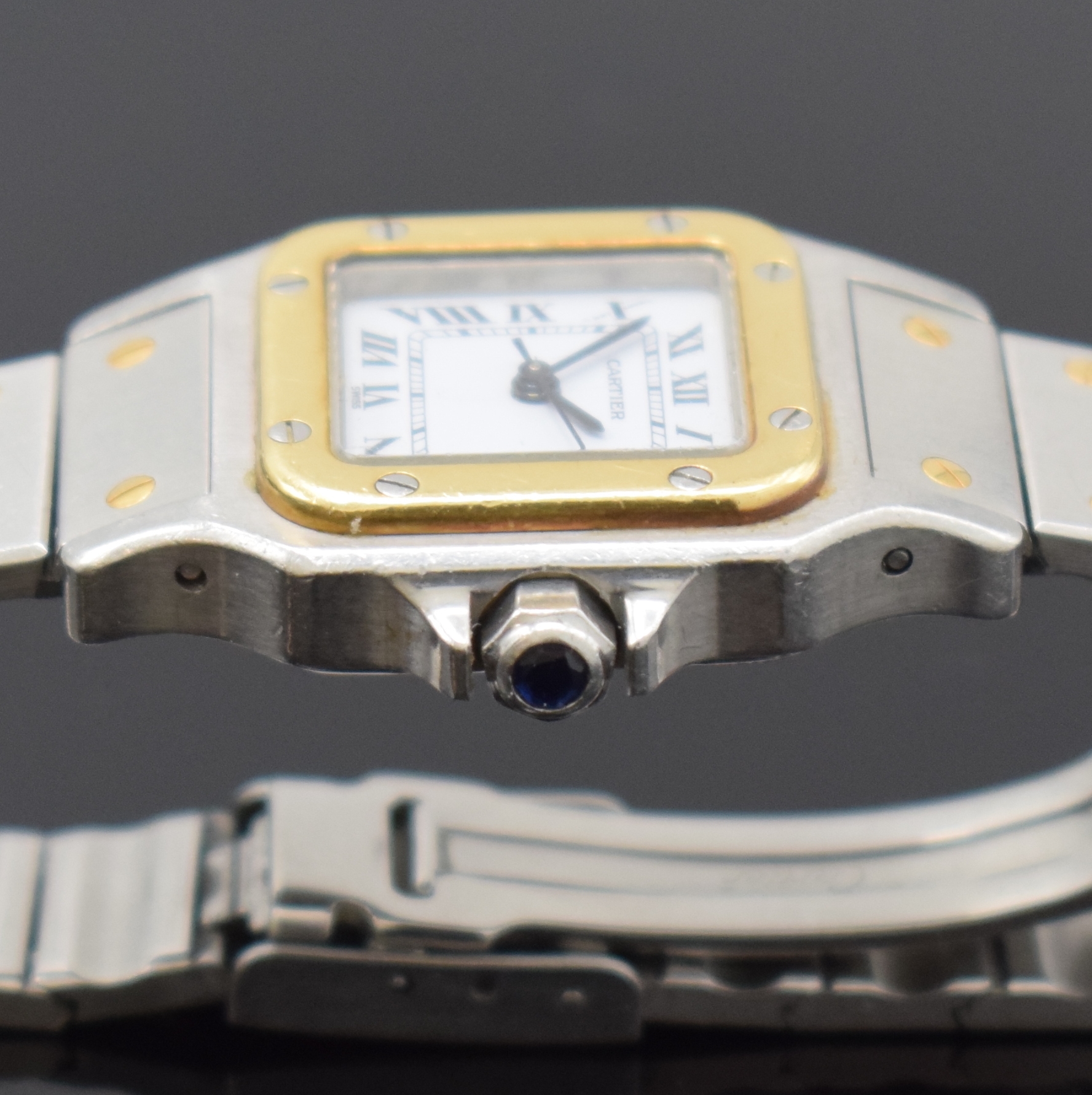 Detail c: CARTIER Santos Galbee Damenarmbanduhr, Schweiz um 1990, Automatik, Edelstahlgeh., Boden 8-fach verschr., orig. Gliederband m. Faltschl., ...