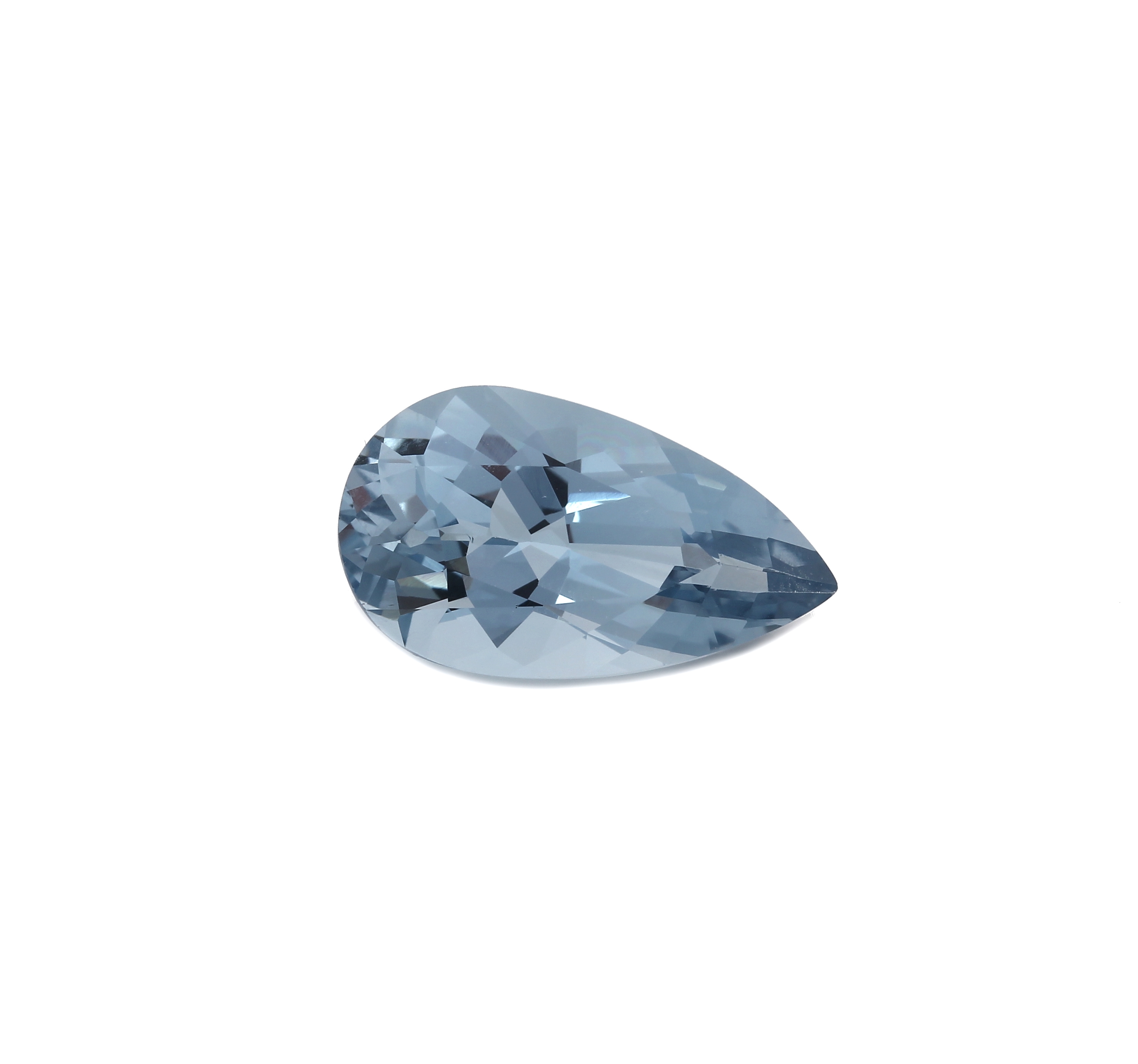 Detail a: Loser Aquamarintropfen ca. 9.84 ct, facett. Tropfen, 20.30 x 11.48 x 8.22 mm, Farbe Santa Maria Blau, mit AIG-Expertise