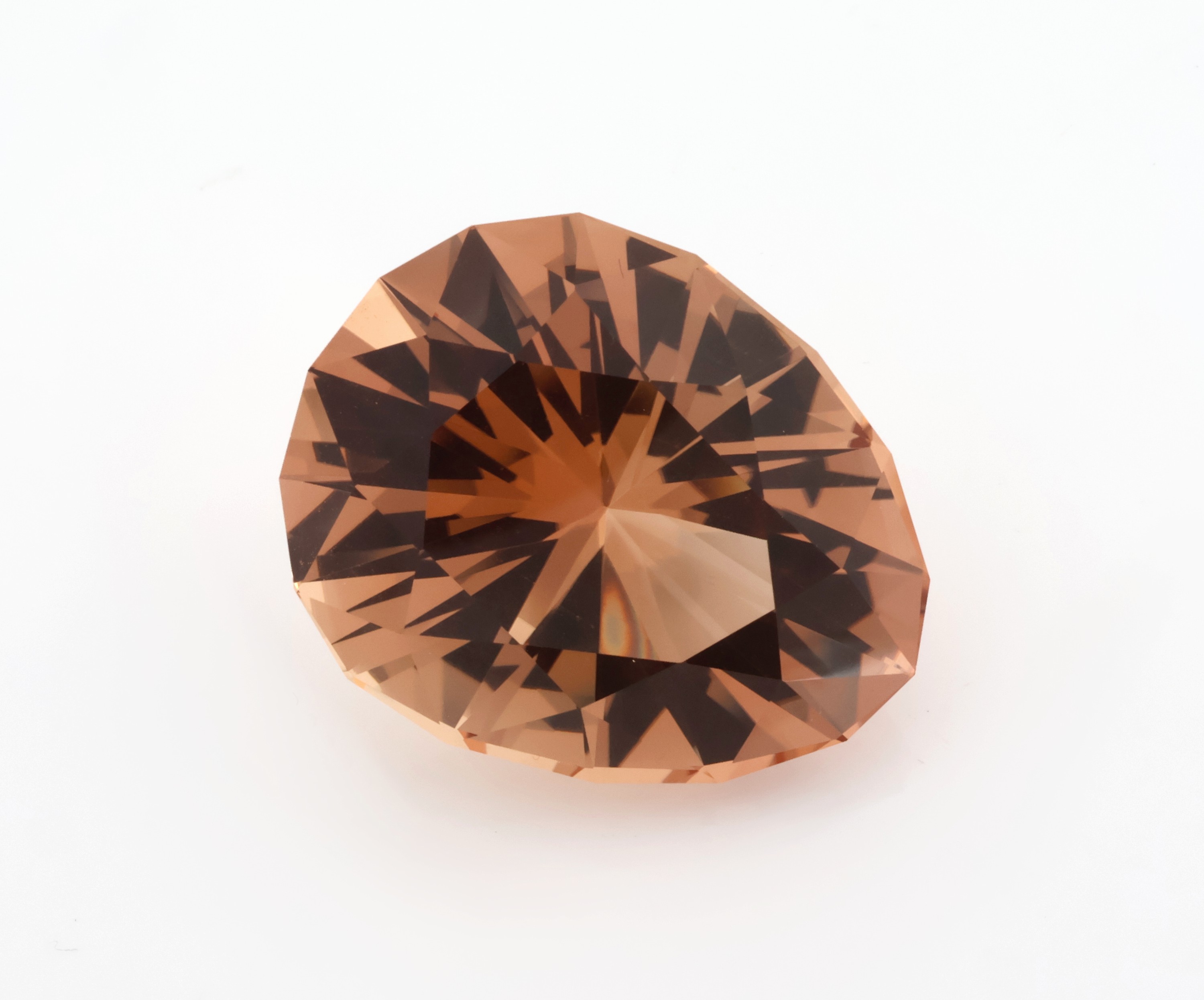 Loser Imperial Topas ca. 71.59 ct, facett. Fantasieschliff, Light Reddish Orange, ca. 29.0 x 23.3 x 16.7 mm