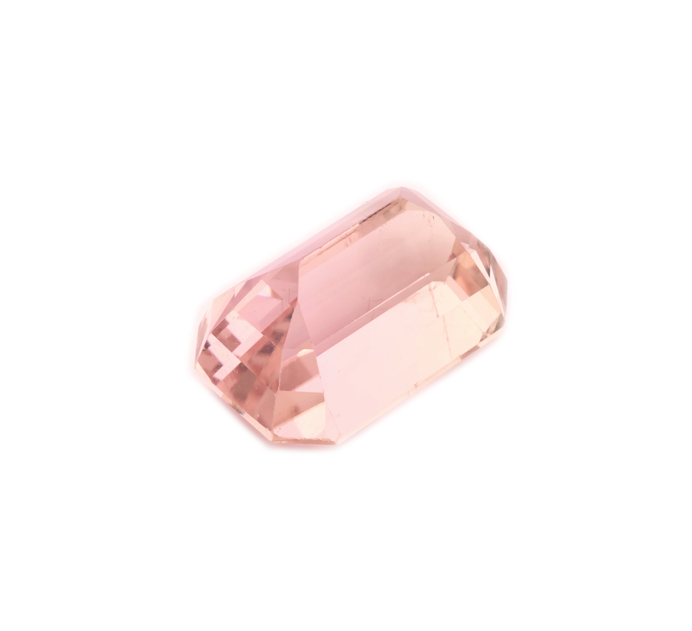 Detail a: Loser Kunzit, ca. 26.63 ct, im Octagon- Schliff, Pink, ca. 19.8 x 13.1 x 11.7 mm