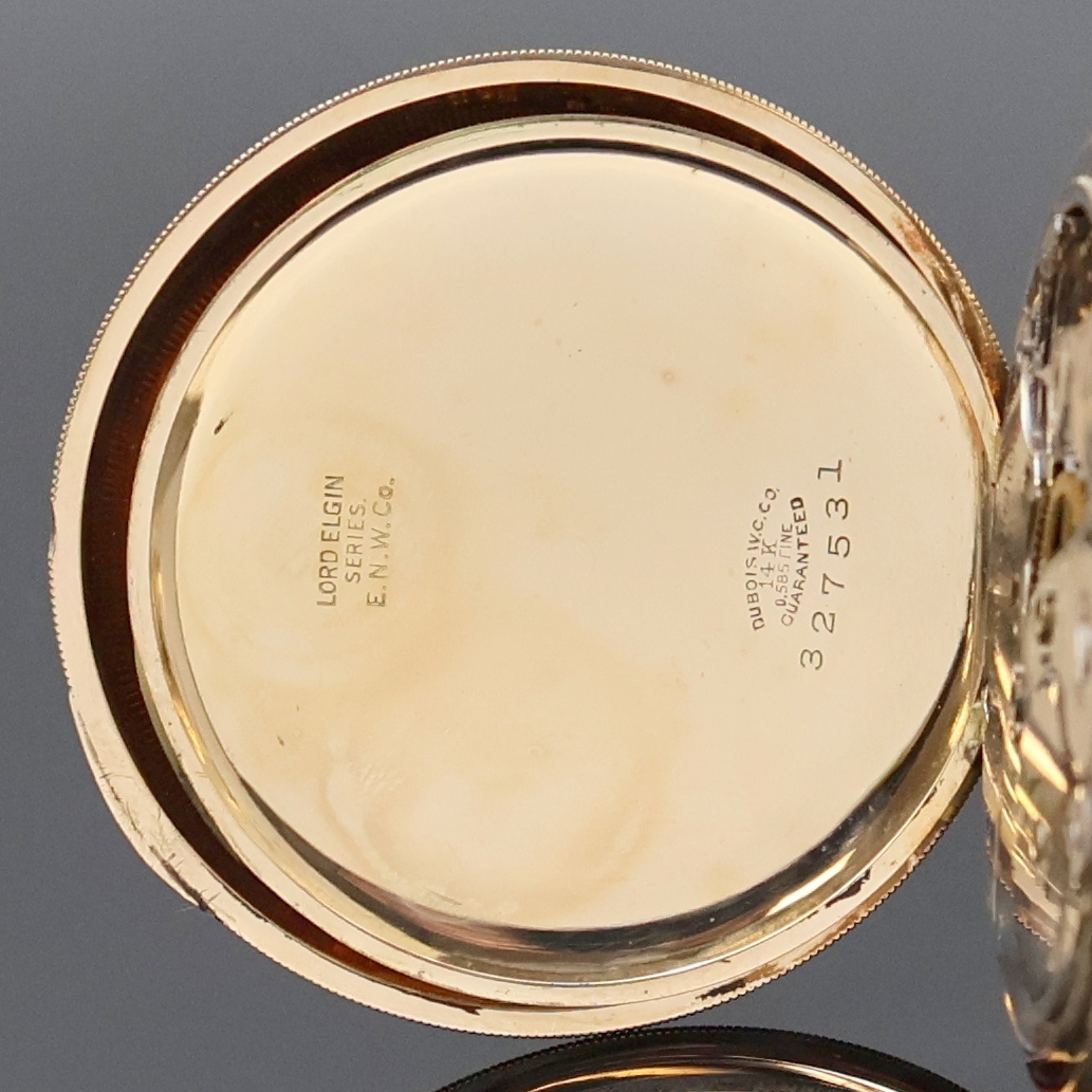 Detail e: ELGIN offene Taschenuhr in GG 585/000, USA um 1920, glattes Geh., Rückdeckel m. Monogramm, Goldcuvette, silb. Zifferbl. rest., zentral gold./guill., ...