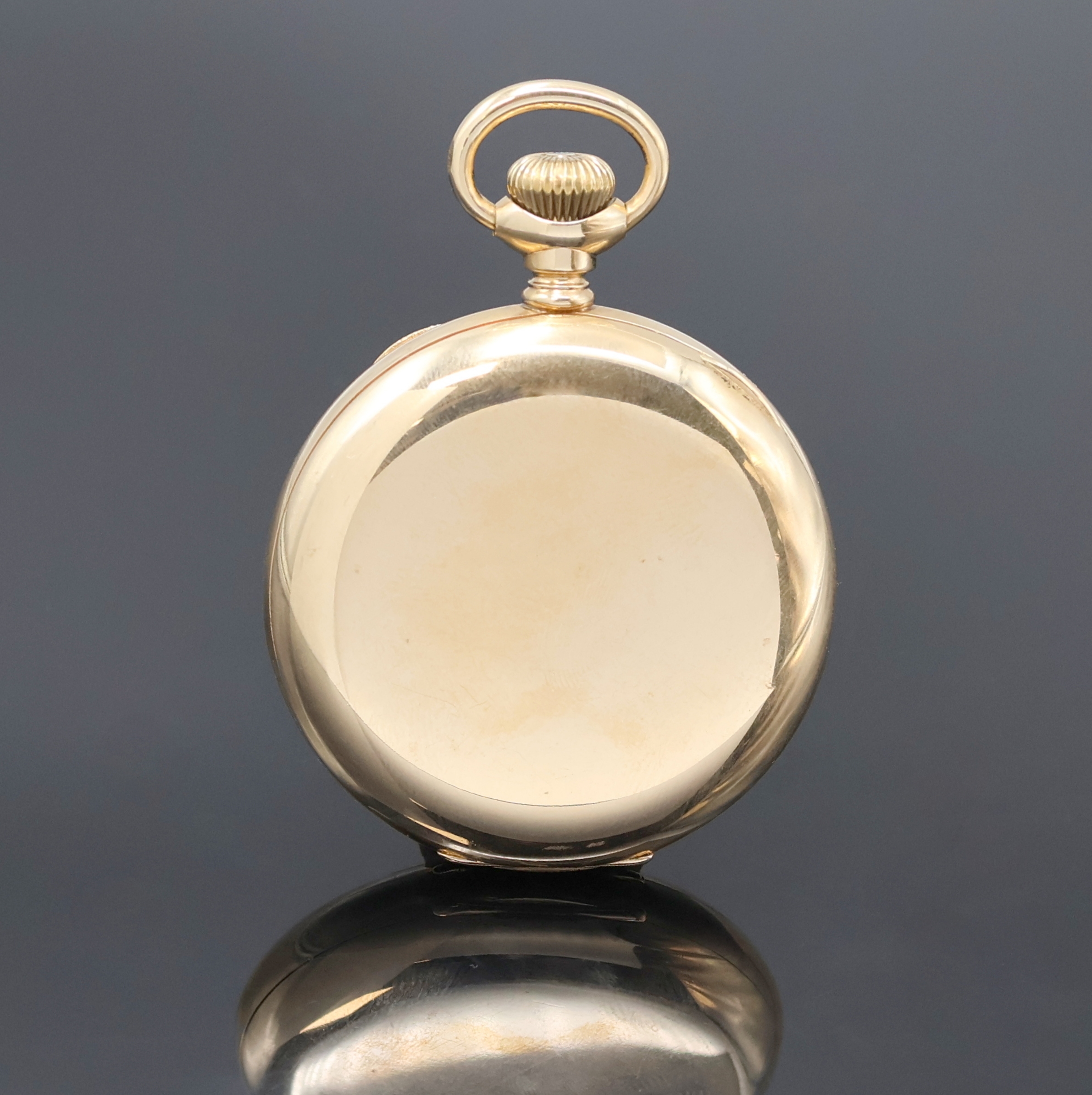 Detail a: WALTHAM offene Herrentaschenuhr in GG 585/000, USA um 1900, glattes Geh., Goldcuvette, Emailzifferbl. riss., gebl. Zeiger korr., arab. Zahlen, kl. ...