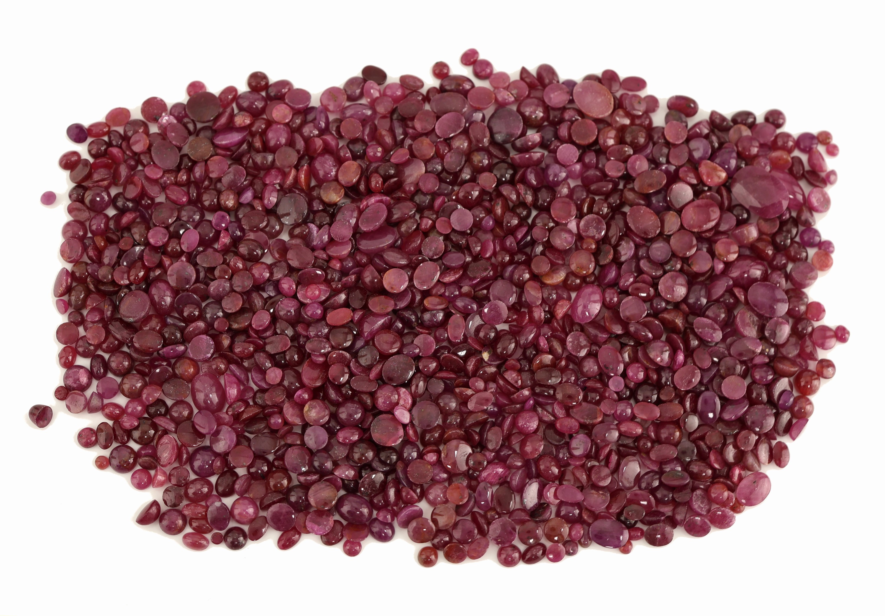 Lot lose Rubin-Cabochons zus. ca. 502 ct