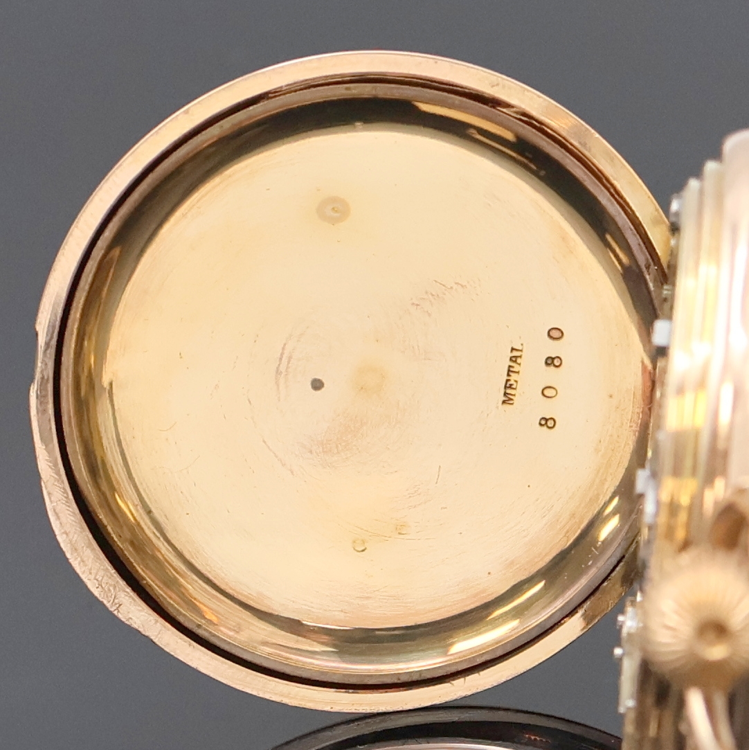 Detail e: Offene Taschenuhr in RG 585/000, Schweiz um 1900, grav. Geh. dell., Metallcuvette, Rückdeckel m. Monogrammspiegel, Emailzifferbl. m. röm. Zahlen, ...