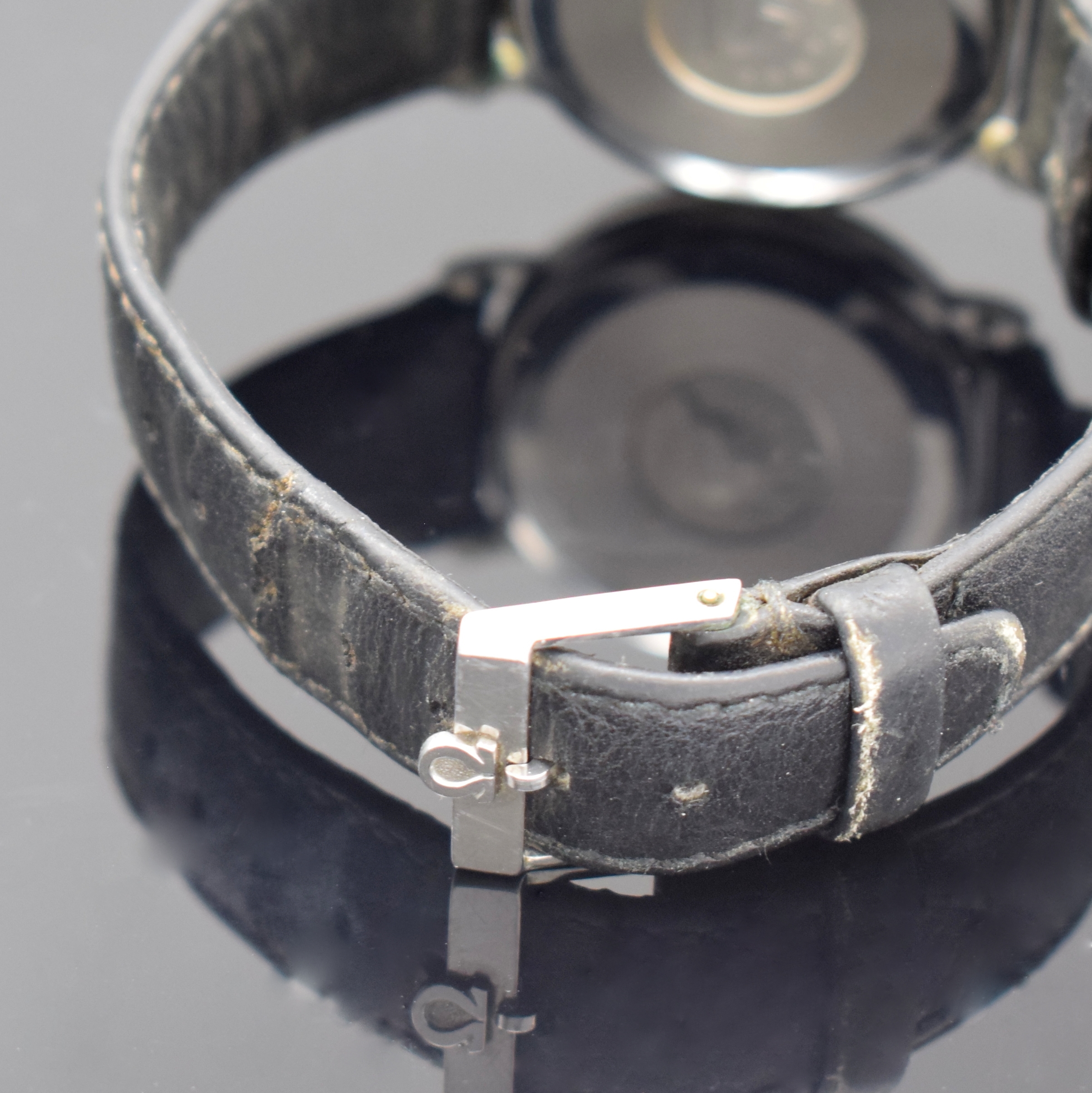 Detail b: OMEGA Constellation Armbanduhr Referenz 157. 0001 in Stahl, Schweiz um 1968, Automatik, flaches, 3-tlg. Geh., Boden m. Sternwarten- Symbol u. ...