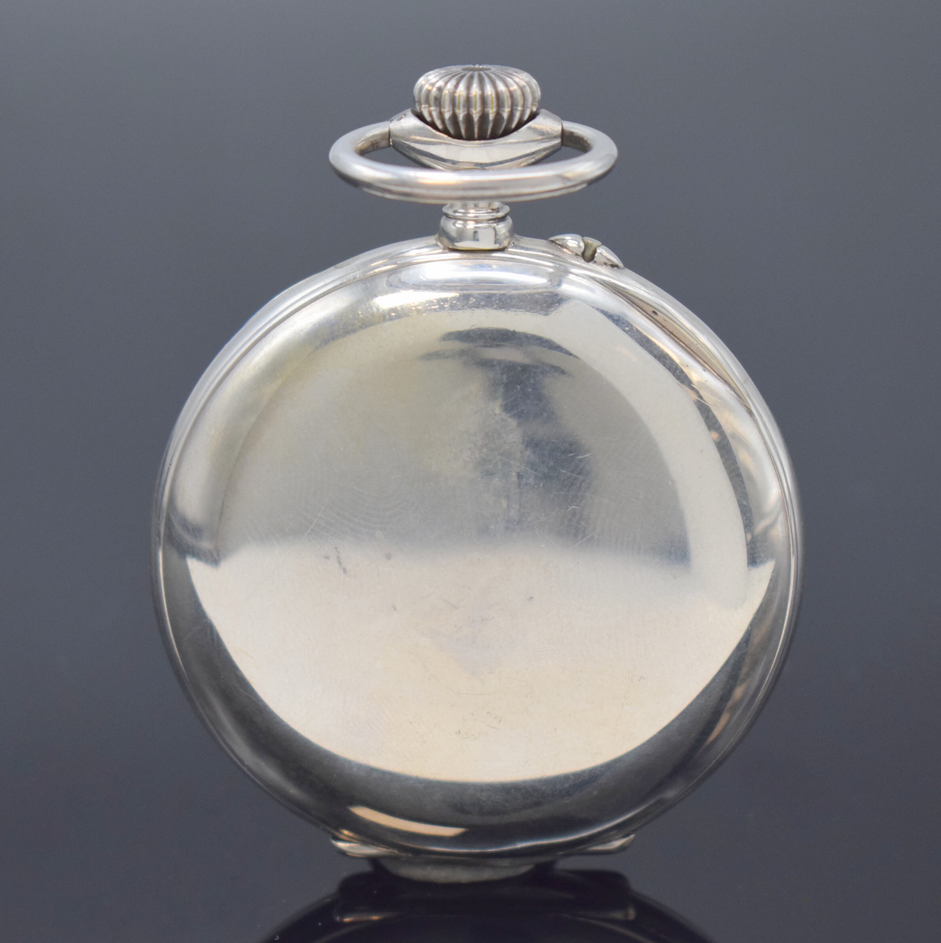 Detail a: UHRMACHERSCHULE Schweiz offene Silbertaschenuhr, um 1905, glattes Geh., 2- teil. Emailzifferbl. m. röm. Zahlen, gebl. Birnenzeiger, kl. Sek. bei 6, ...