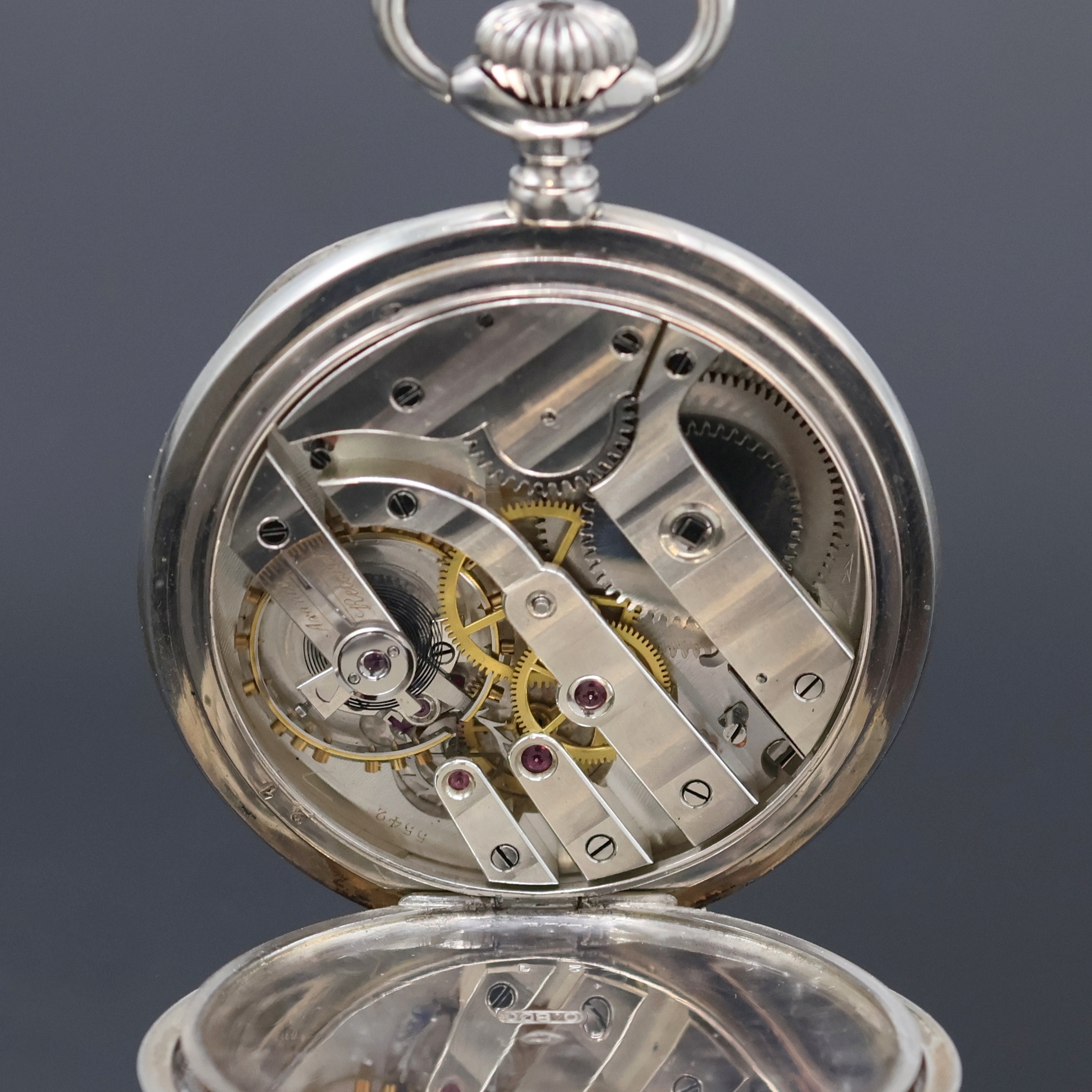 Detail d: UHRMACHERSCHULE Neuchâtel offene Taschenuhr in Silber, Schweiz um 1920, glattes Geh., Emailzifferbl. m. arab. Zahlen, kl. Sek. b. 6, gebl. Zeiger, ...