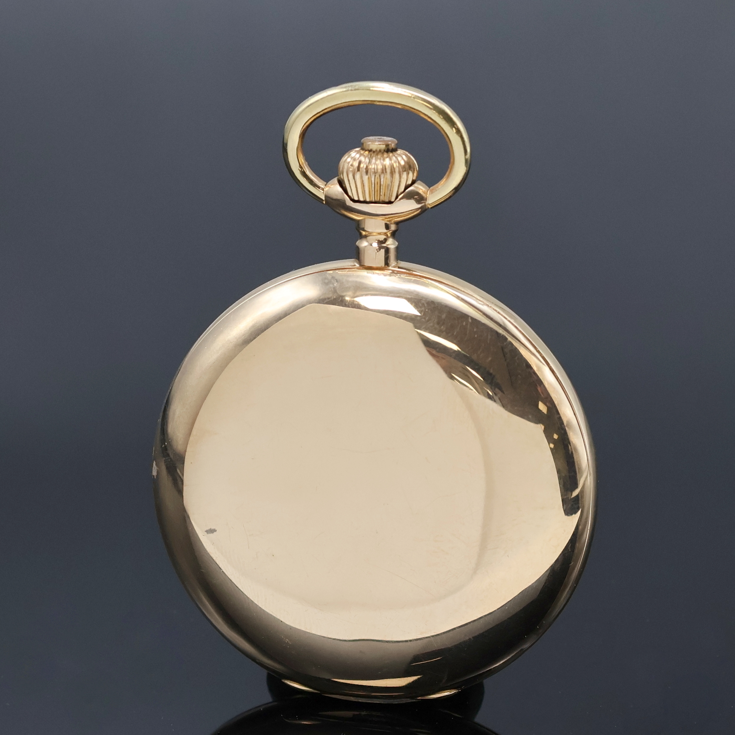 Detail c: CHRONOMÉTRE große Herrensavonette mit Chronometerhemmung in RG 585/000, Schweiz um 1910, glattes 3-Deckel Goldgeh., Emailzifferbl., arab. Zahlen, ...