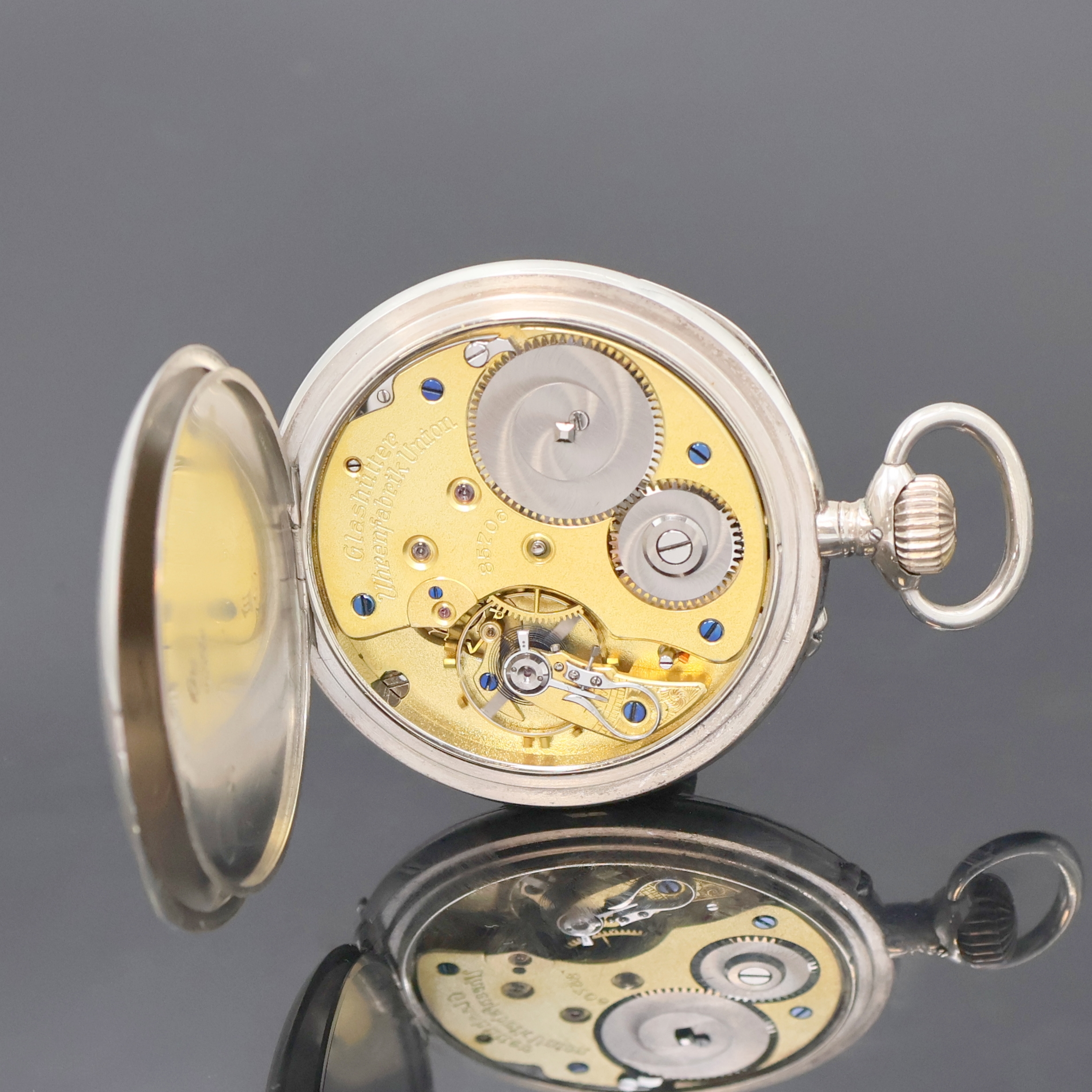 Detail e: UHRENFABRIK UNION Glashütte offene Silber- taschenuhr in 1C-Qualität, Deutschland um 1920, glattes Geh., Silbercuvette, Emailzifferbl. m. ...