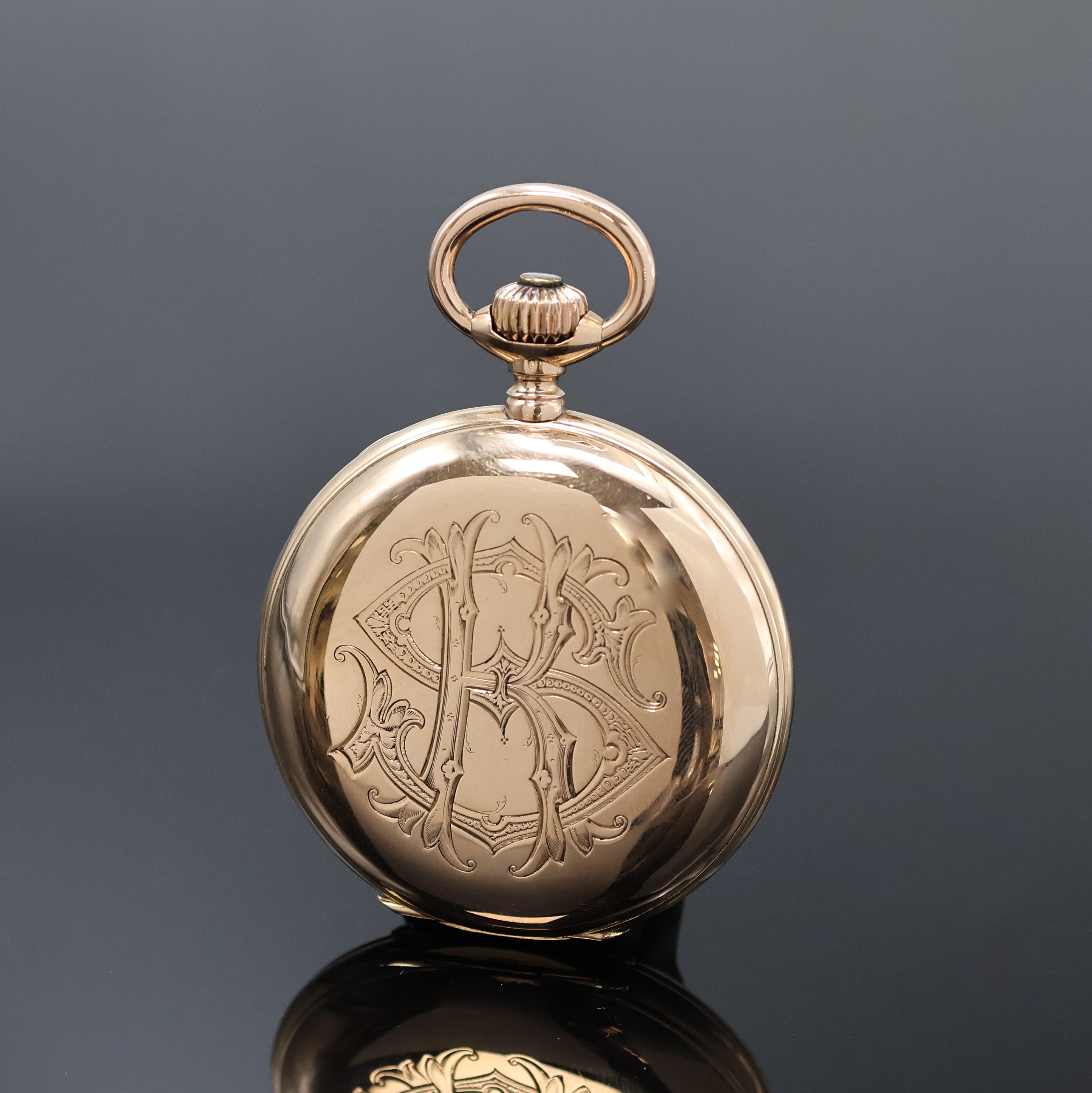 Detail b: IWC frühe Herrensavonette in RG 585/000, Schweiz um 1892, glattes 2-Deckel Goldgeh., Monogramm-Grav. auf Sprungdeckel, 2-tlg. Emailzifferbl., arab. ...