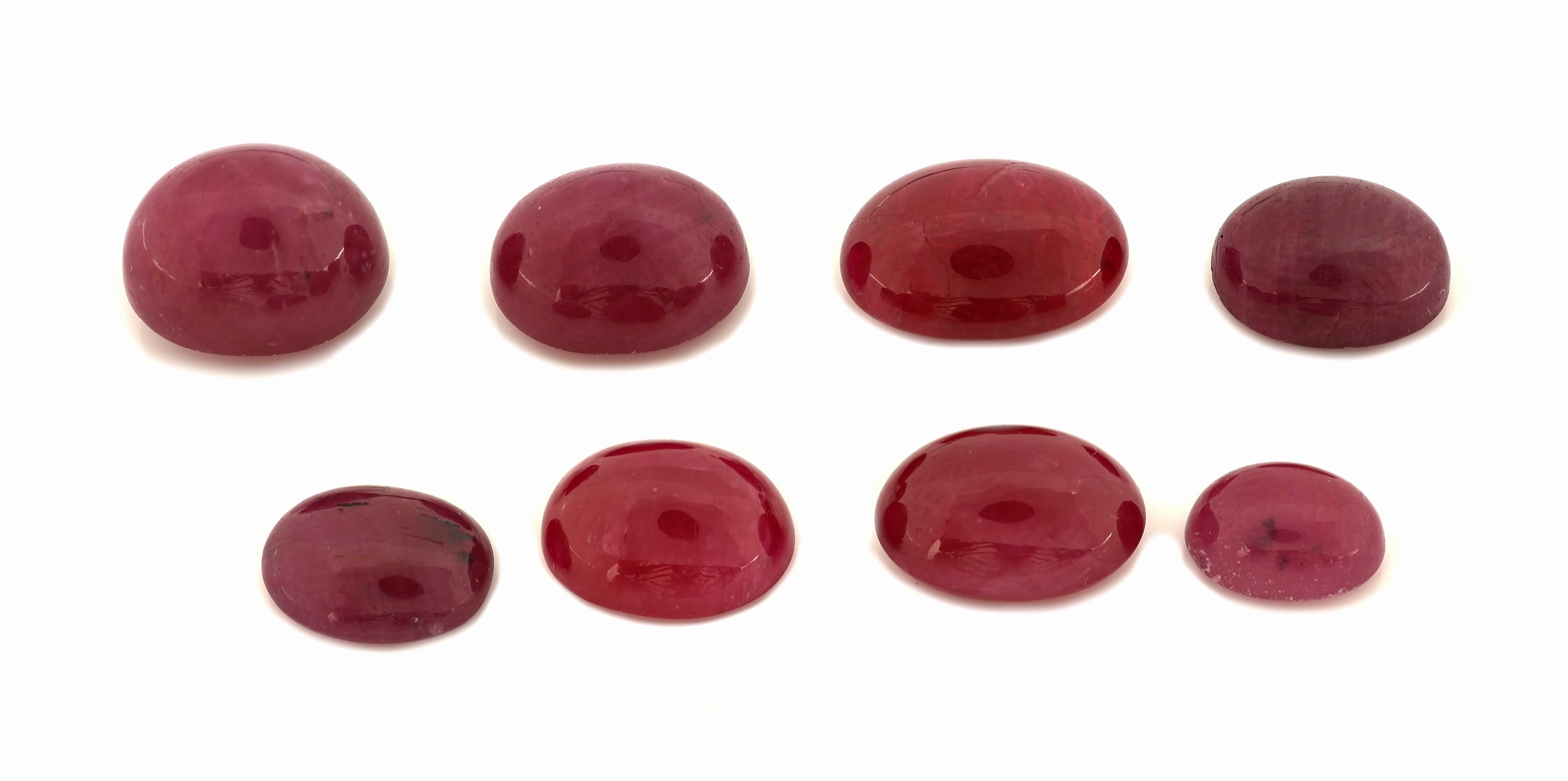 Lot 8 lose Rubin-Cabochons, zus. ca. 27.38 ct,versch. Größen