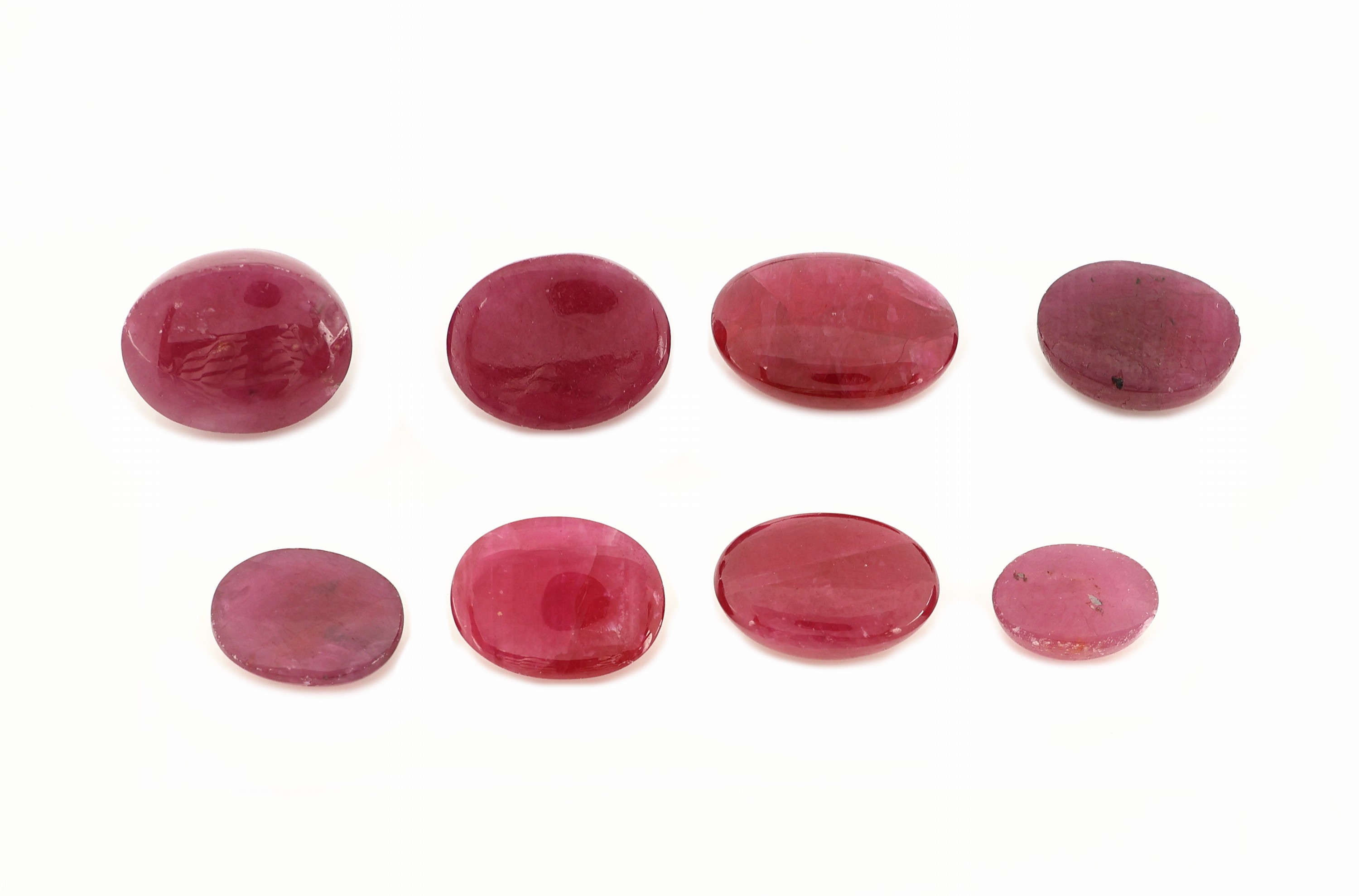 Detail a: Lot 8 lose Rubin-Cabochons, zus. ca. 27.38 ct,versch. Größen