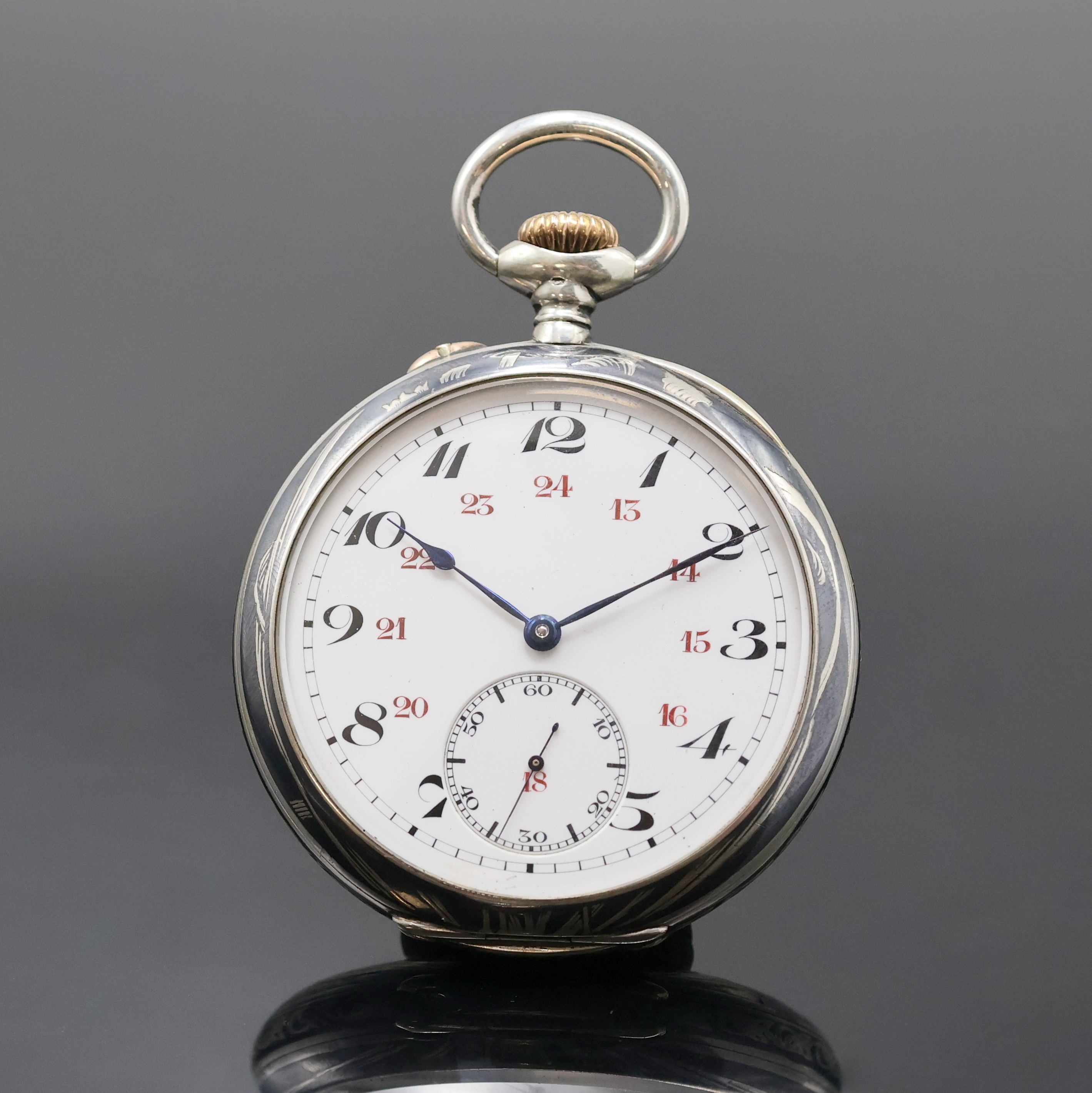UHRMACHERSCHULE Le Locle offene Tula-Silber Taschenuhr, Schweiz um 1910, floral verz. Geh., Tula am Rand besch., 2-tlg. Rähmchen- Emailzifferbl. m. ...