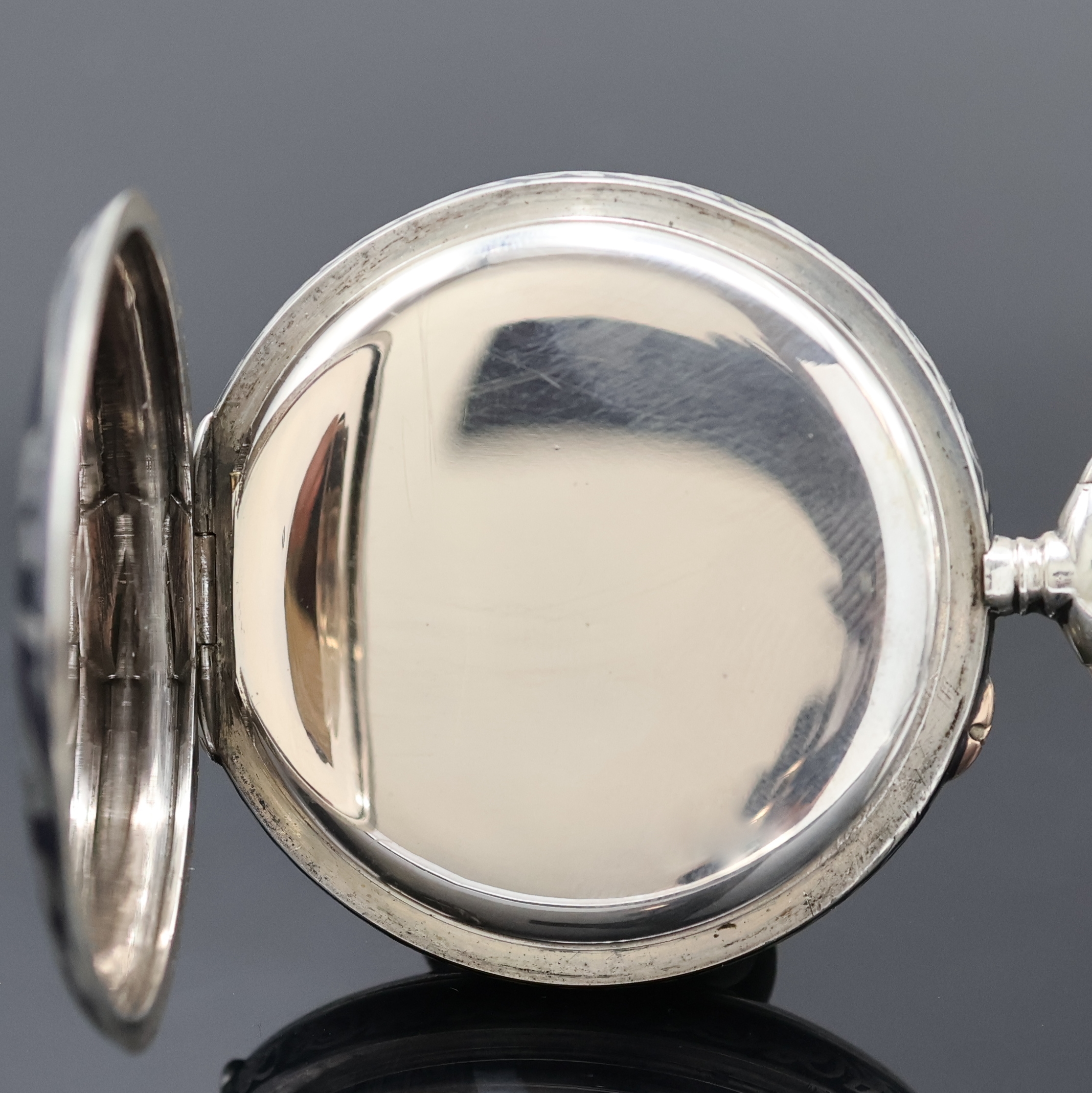 Detail b: UHRMACHERSCHULE Le Locle offene Tula-Silber Taschenuhr, Schweiz um 1910, floral verz. Geh., Tula am Rand besch., 2-tlg. Rähmchen- Emailzifferbl. m. ...