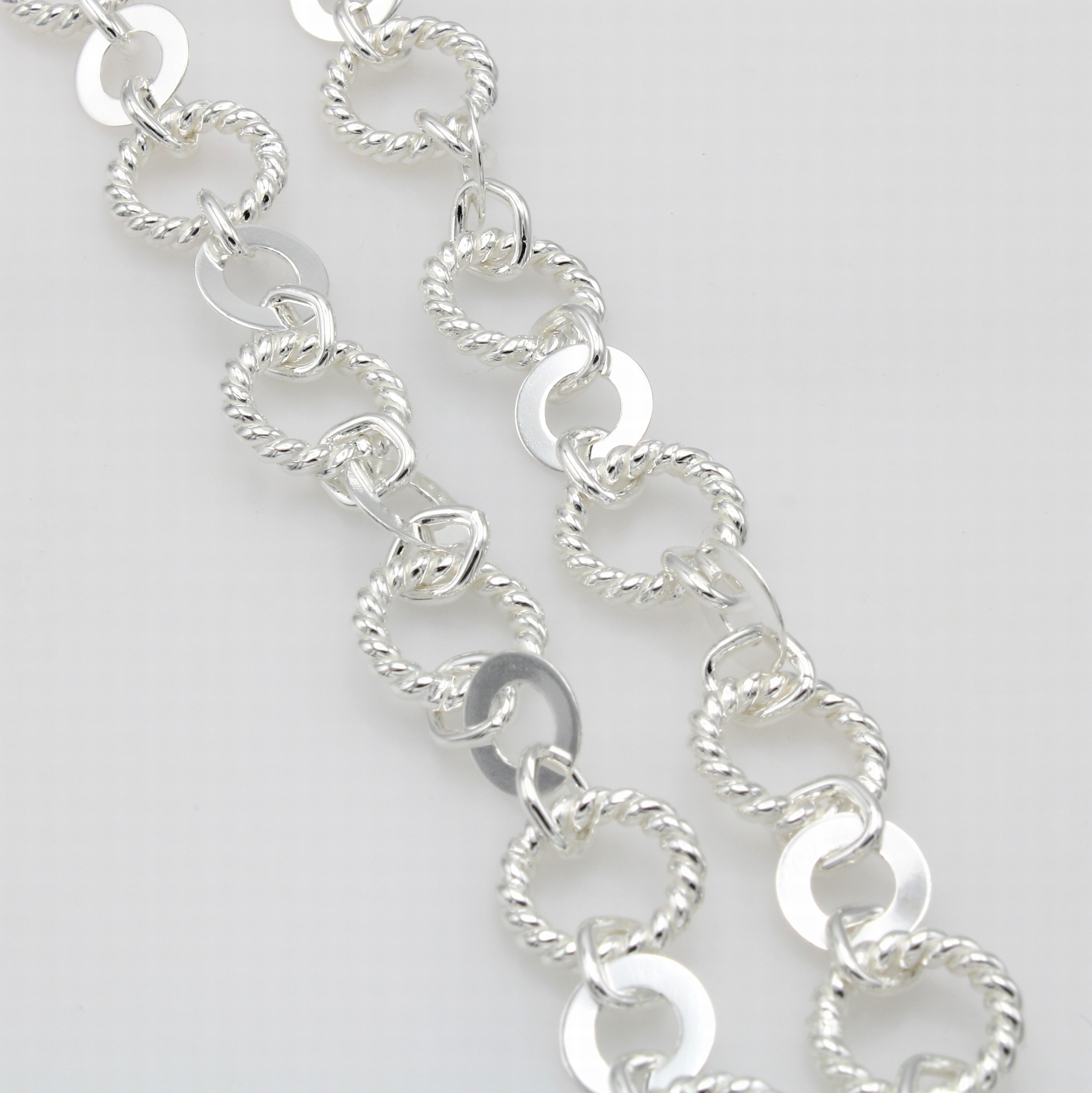 Image 26918867 - Gliedercollier, 925er Silber, runde Glieder z.T. im Kordelmuster, Karabinerschl., L. ca. ...