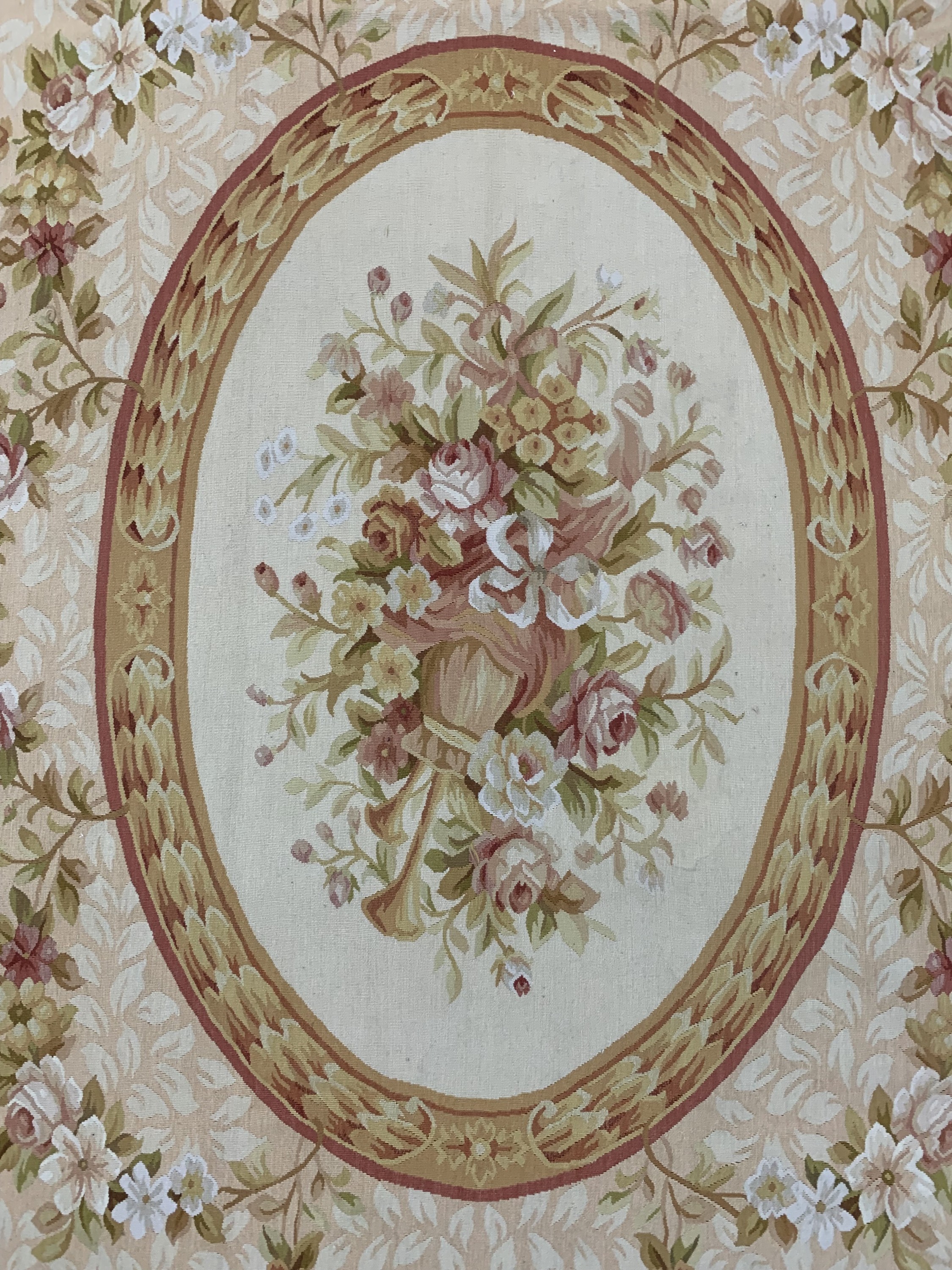Detail c: Aubusson flachgewebt, China, Ende 20.Jhd, Wolle auf Baumwolle, ca. 370 x 270 cm, Reinigungsbedürftig, EHZ: 1-2