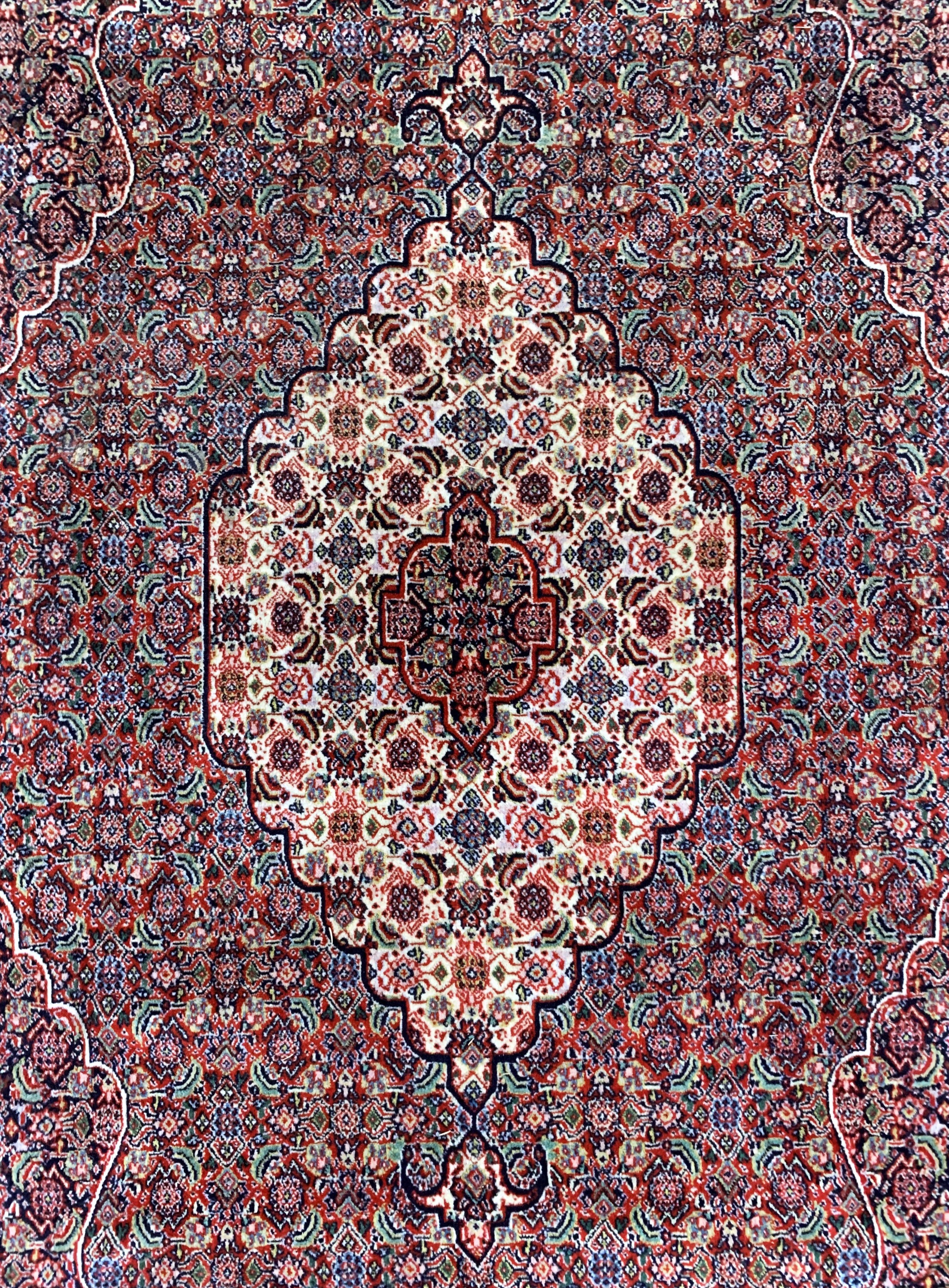 Detail c: Täbriz, Persien, Mitte 20.Jhd, Wolle auf Baumwolle, ca. 297 x 207 cm, EHZ: 2(ohne Fransen)