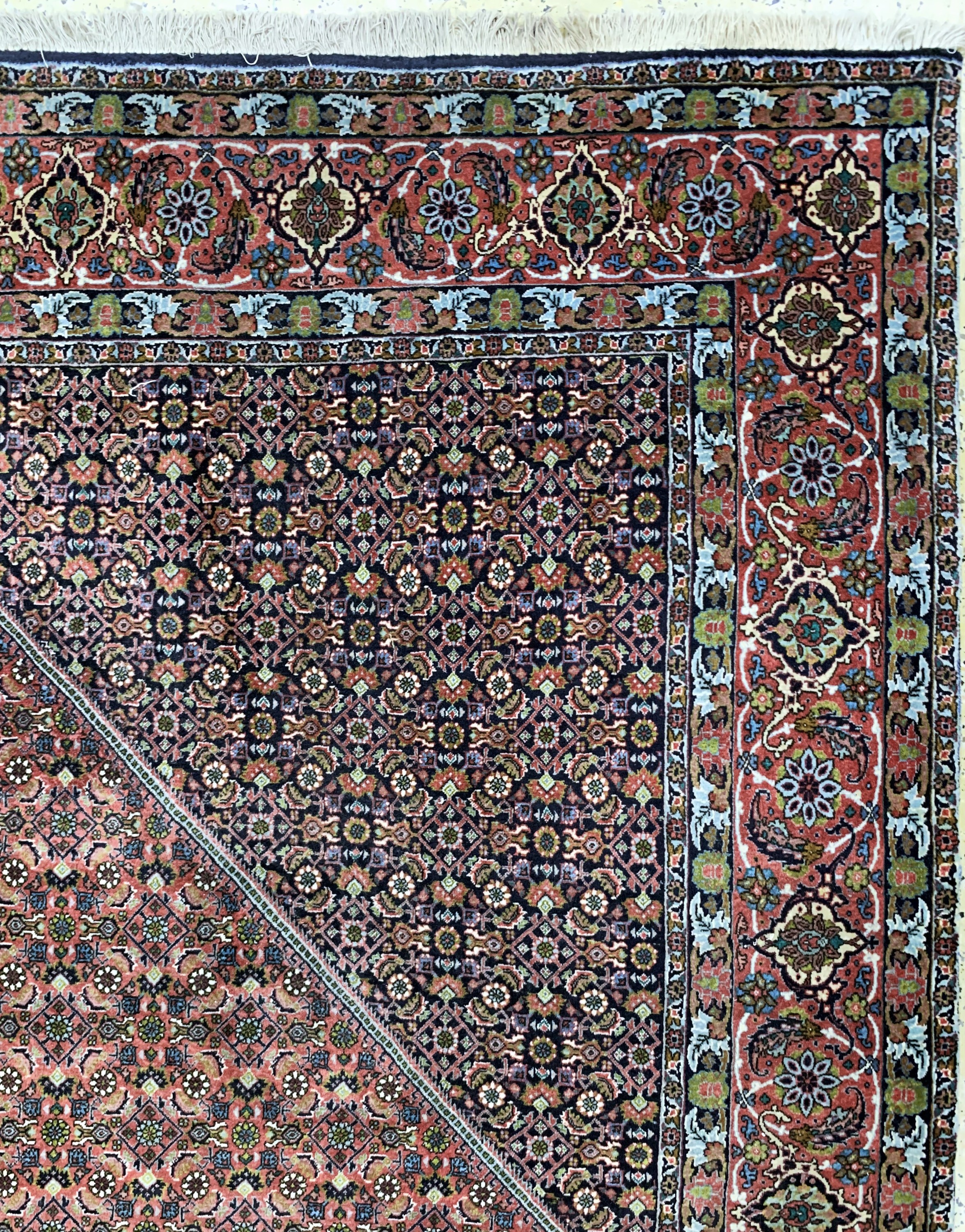 Detail e: Bidjar Kork fein, Persien, Ende 20.Jhd, Korkwolle auf Baumwolle, ca. 350 x 258 cm, EHZ: 2