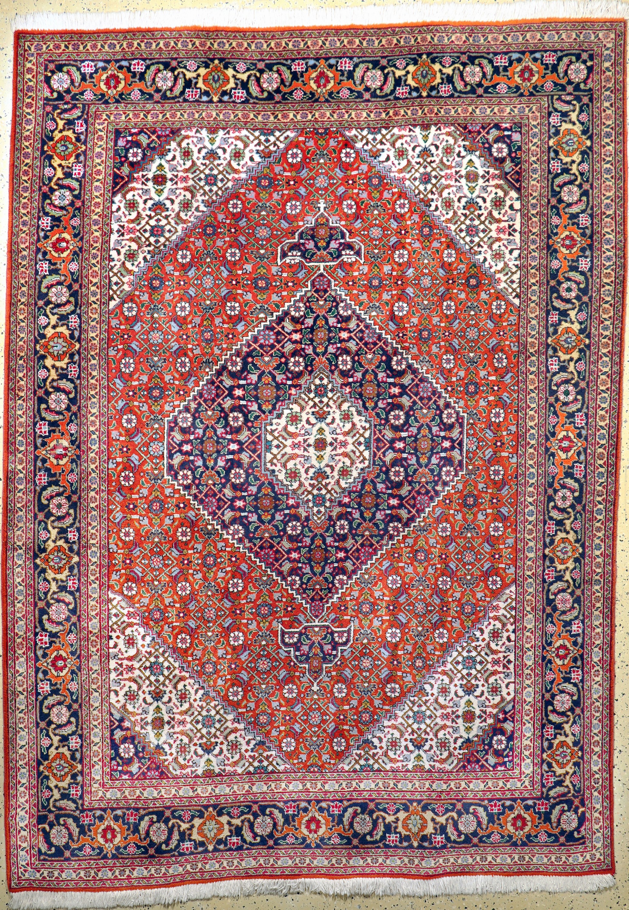 Täbriz, Persien, Ende 20.Jhd, Wolle auf Baumwolle, ca. 290 x 208 cm, EHZ: 2