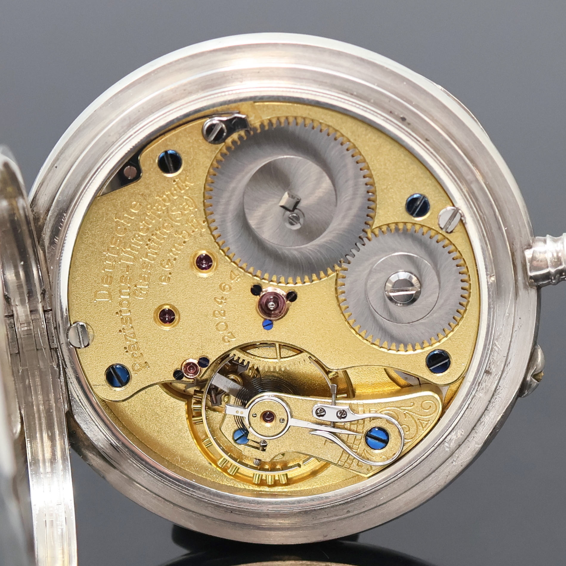 Detail d: DEUTSCHE PRÄZISIONSUHR ORIGINAL GLASHÜTTE offene Taschenuhr in Silber, Deutschland um 1920, glattes Lucia-Geh., Goldscharniere, Emailzifferbl. m. ...
