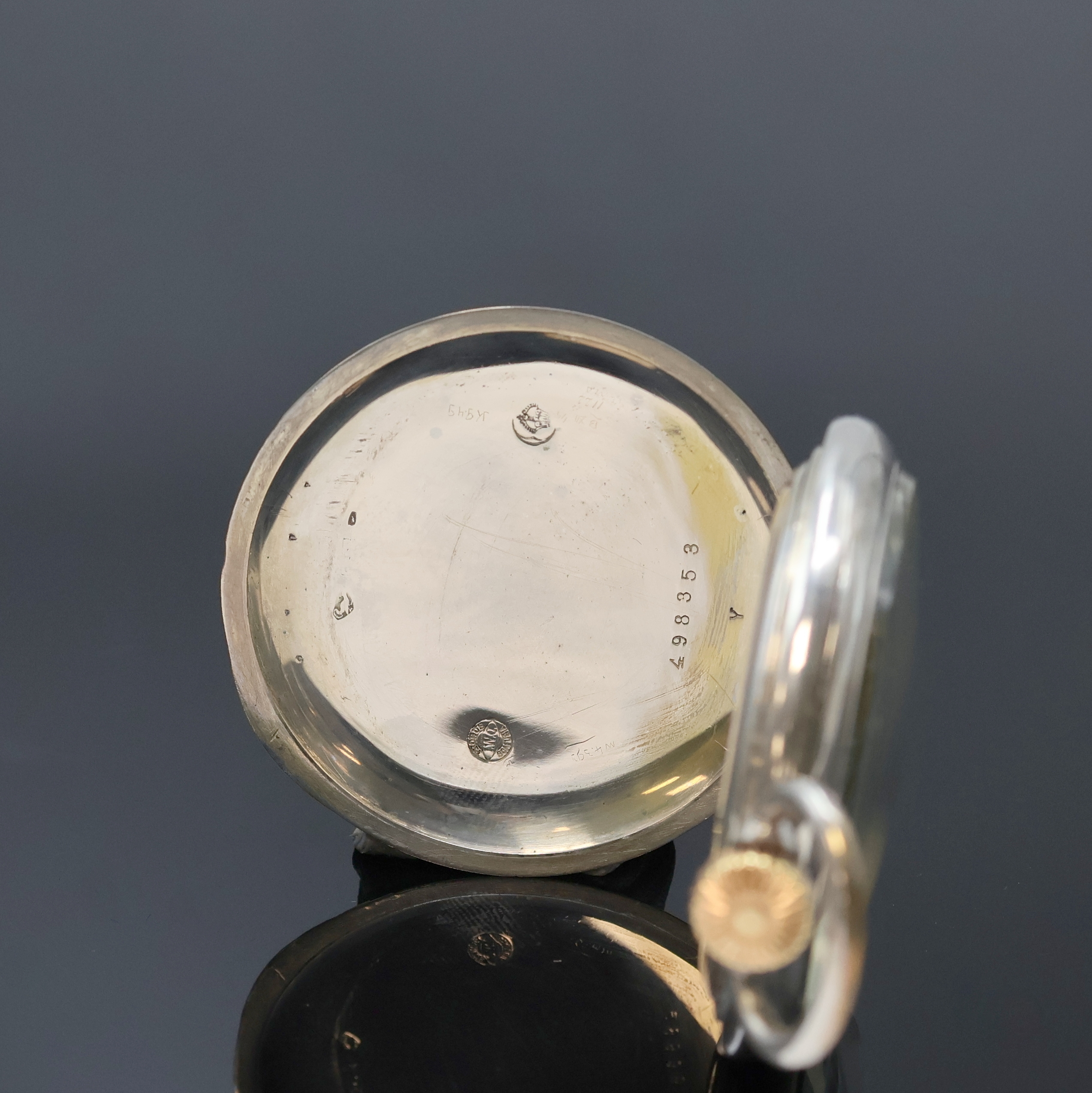 Detail b: IWC/J.RAUSCHENBACH offene Silbertaschenuhr Kaliber 65, Schweiz um 1908, guill. Geh., 2 -tlg. Emailzifferbl. besch., seltene Signatur ...