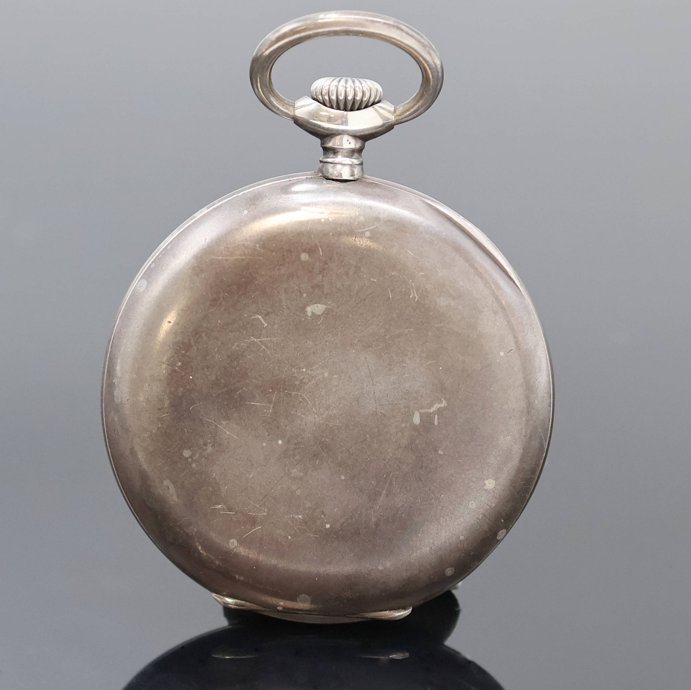 Detail a: ULYSSE NARDIN offene Silbertaschenuhr, Schweiz um 1920, geschw. Silbergeh., sign. Silbercuvette, 2-tlg. Emailzifferbl. riss./besch., Leuchtzahlen u. ...