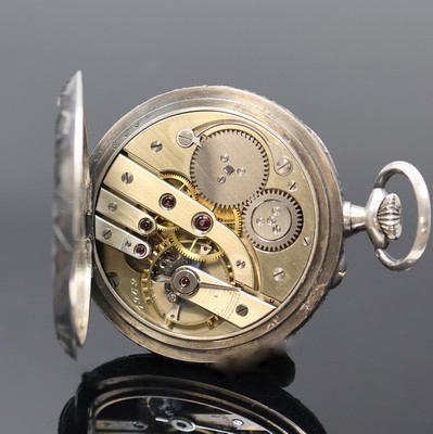 26918983e - UHRMACHERSCHULE Le Locle offene Taschenuhr im silbernen Relief-Gehäuse, Schweiz um ...