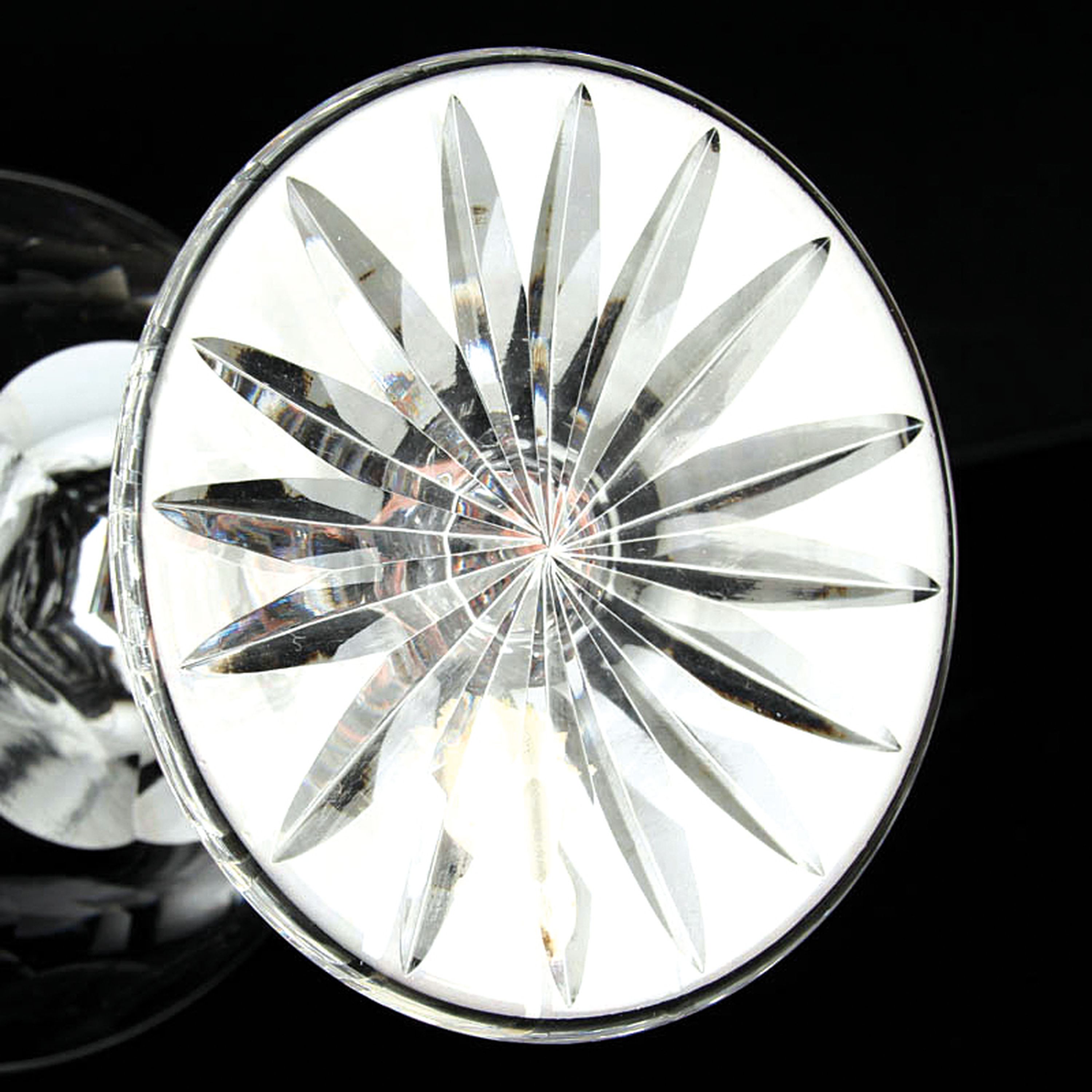 Detail i: Glasset Costa Lunga, Waterford Glass Limited, Irland, farbloses Glas, 6 Rotweingläser, 6 Champagnerschalen, H. 14/17 cm