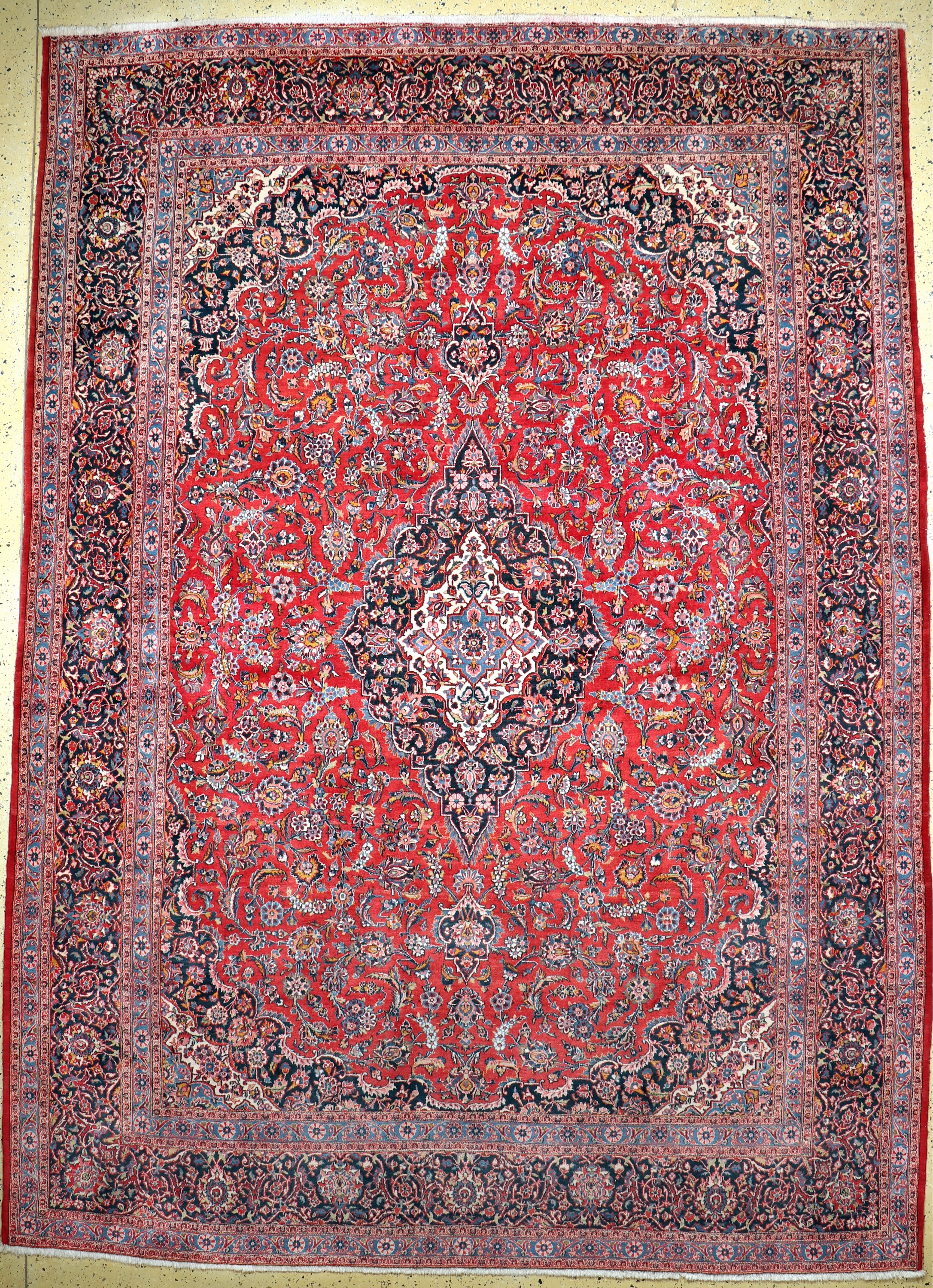 Keschan fein, Persien, Mitte 20.Jhd, Wolle auf Baumwolle, ca. 395 x 282 cm, verkürzt, EHZ: 2